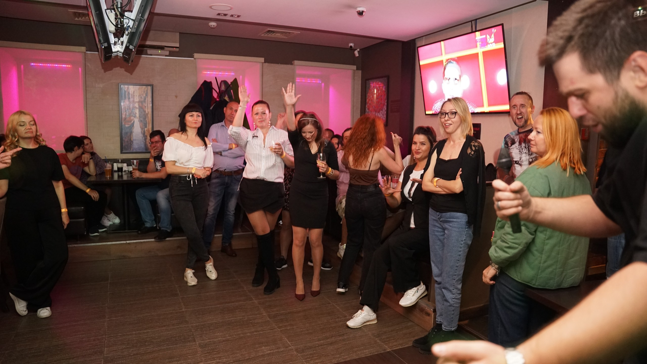 «И снова…» Клубная вечеринка | 03.09.22. Галерея Фантим