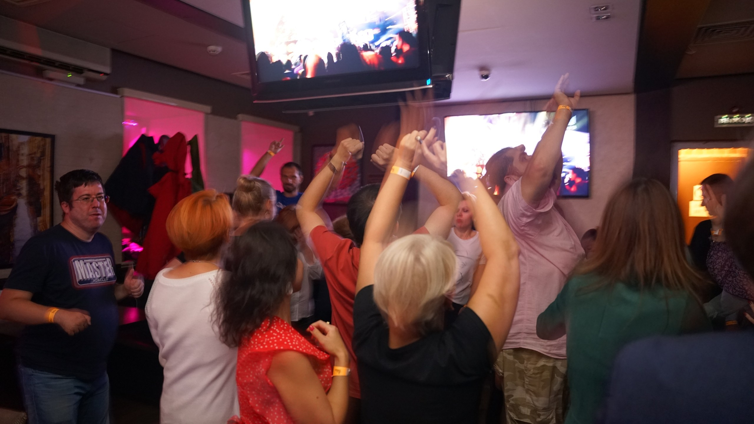 «И снова…» Клубная вечеринка | 03.09.22. Галерея Фантим