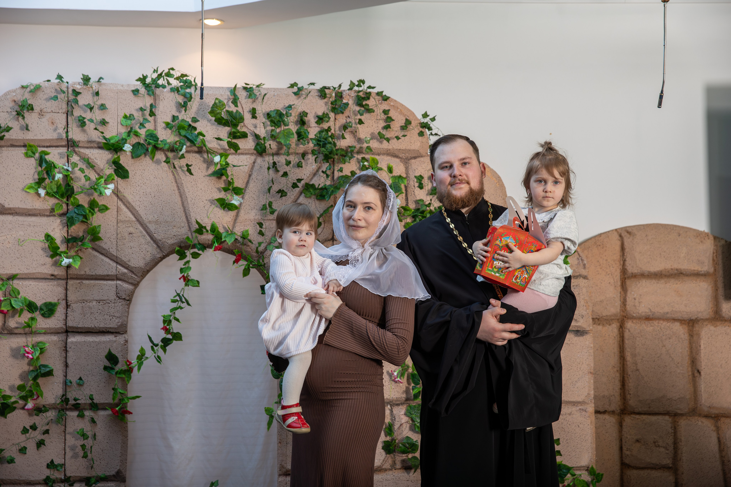 Пасхальный концерт Воскресная школа 2025. Фотограф Таинств Крещение и Венчания г. Магадан Власова Ульяна