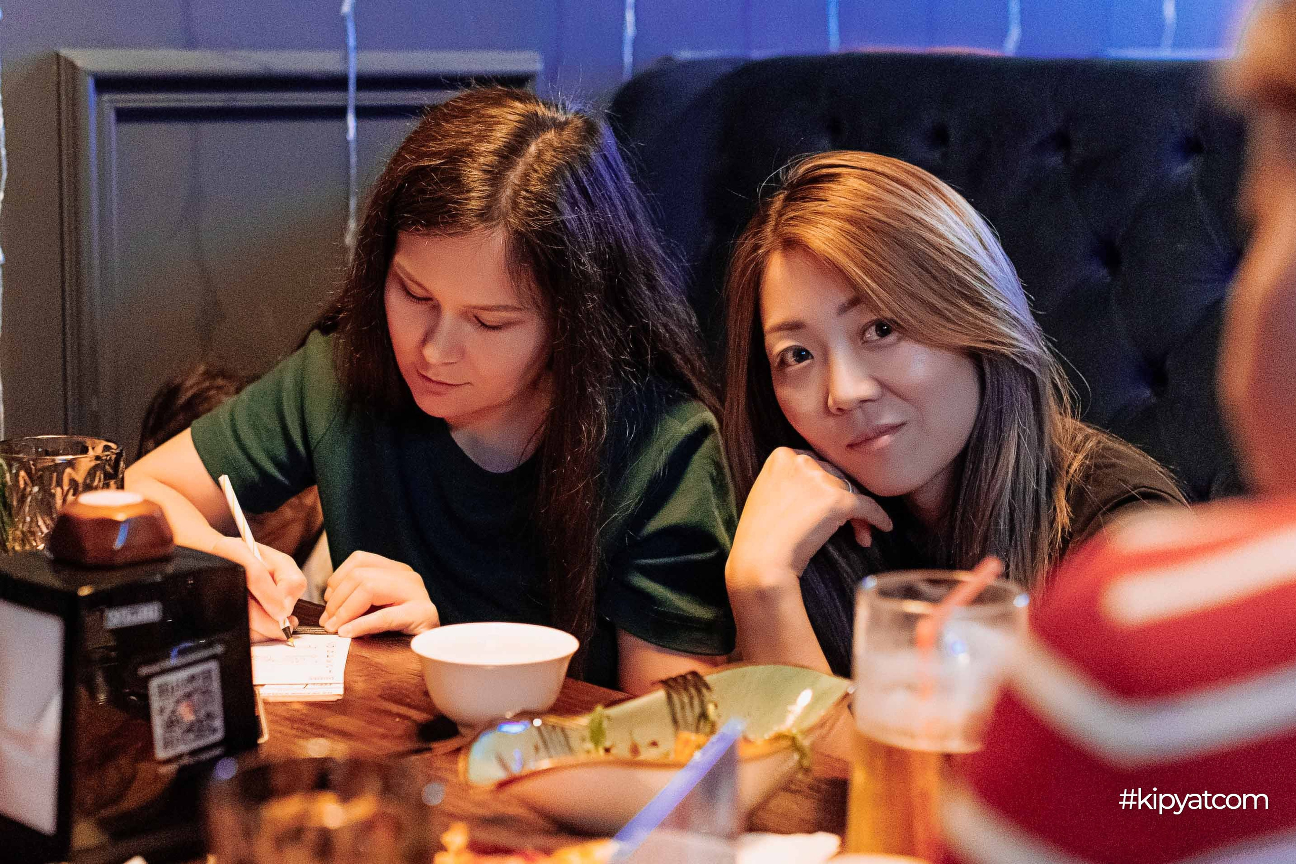 Эйнштейн Party