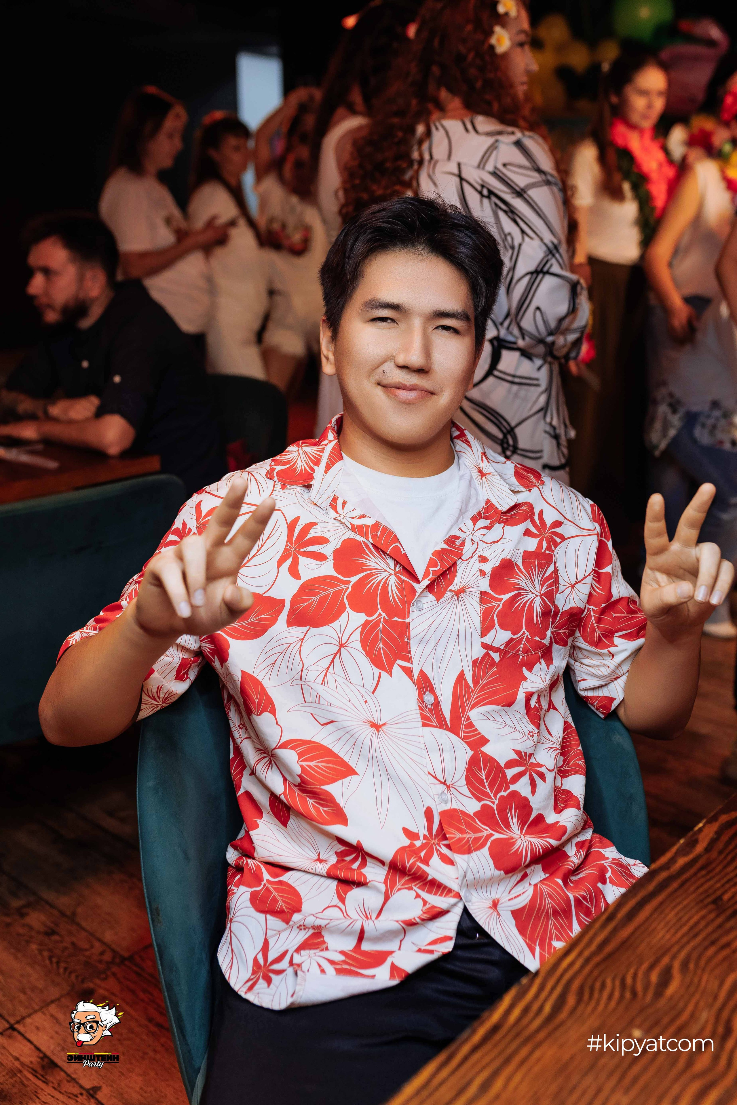 Эйнштейн Party