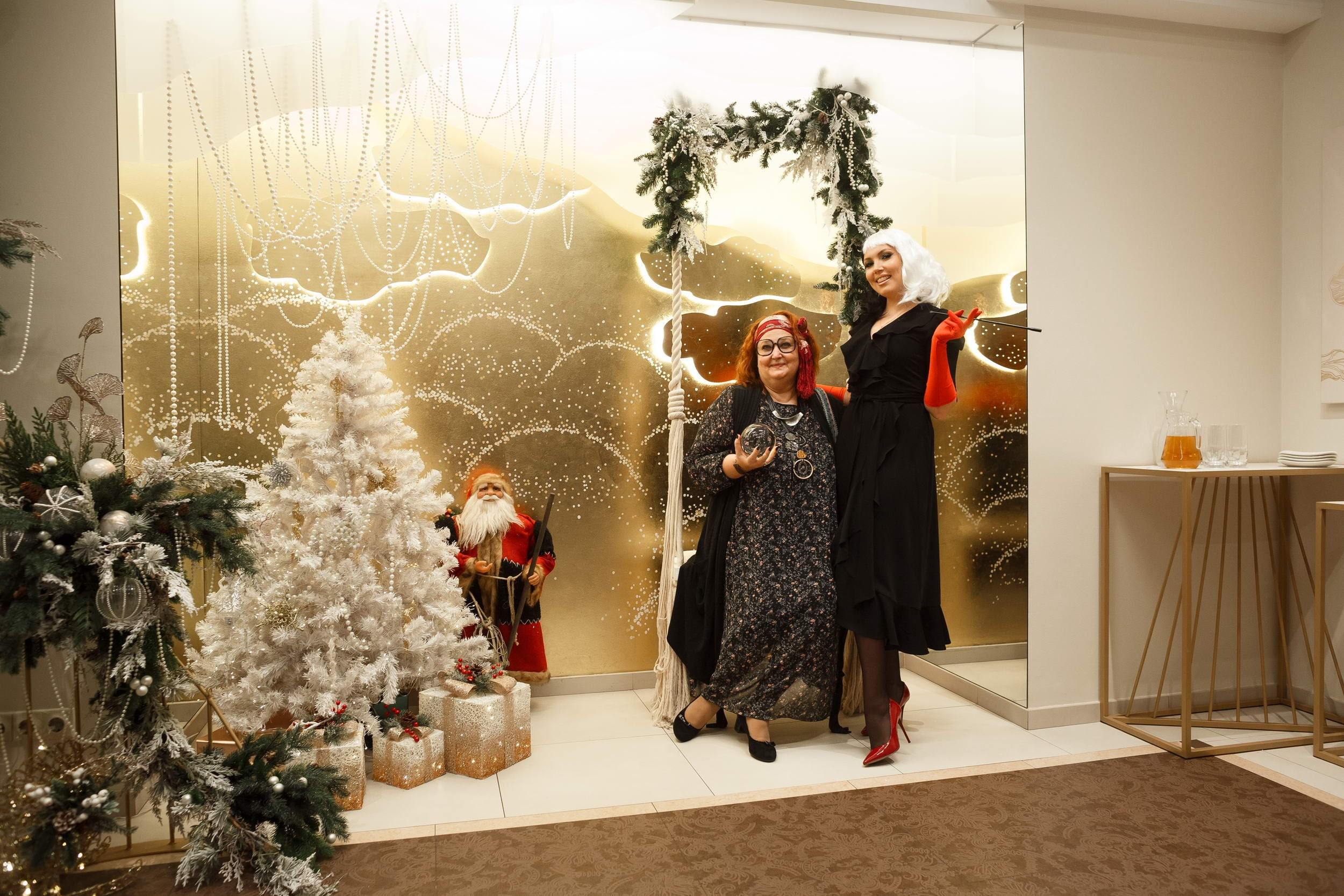 Новогодняя вечеринка сотрудников агенства недвижимости 8estate.ru. Свадебный фотограф Игорь Брундасов 8PHOTO на свадьбу венчание загс СПб