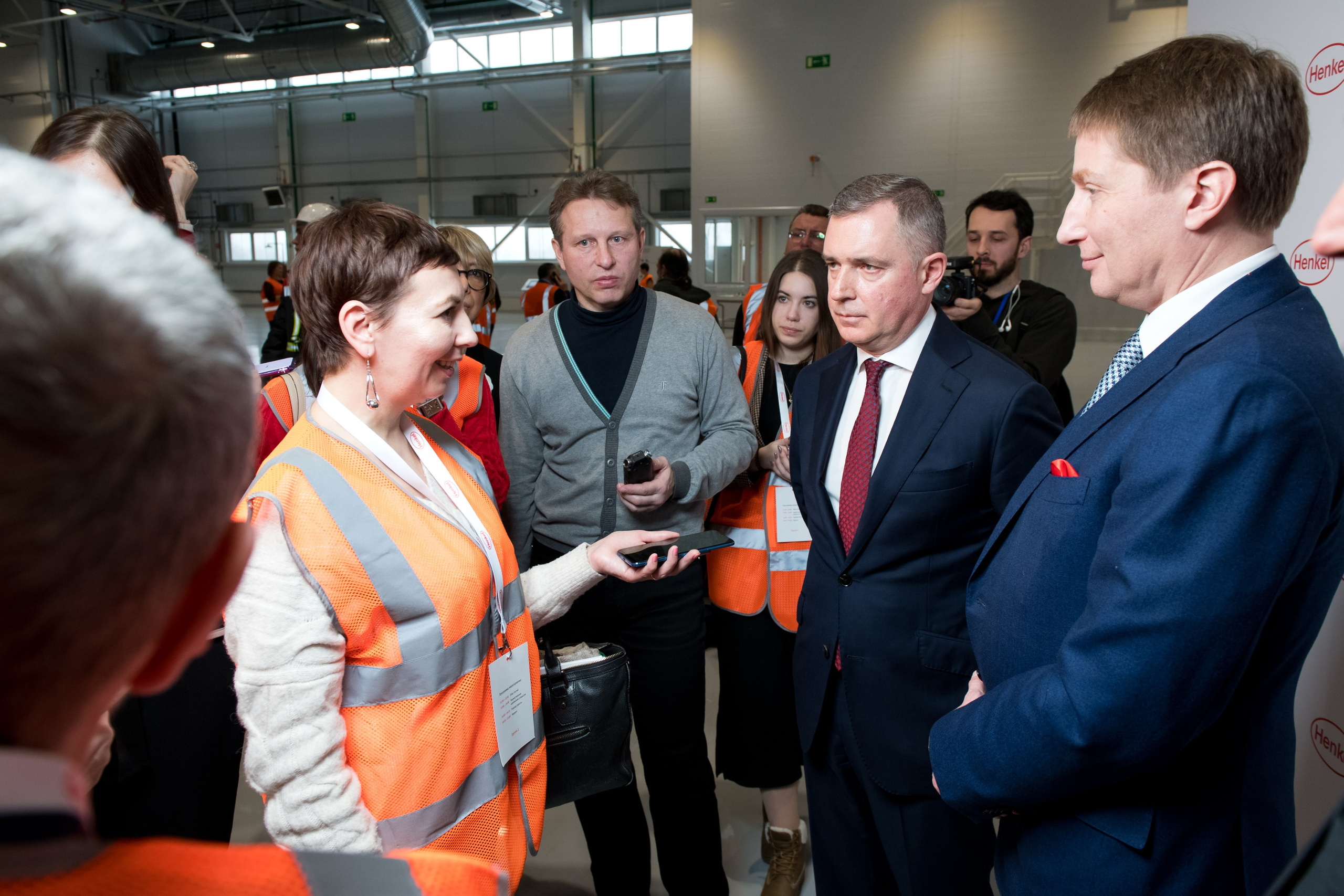 Открытие завода Henkel в Ногинске. Репортажный фотограф и видеограф Слава Думчев. Тимбилдинги, отчетники, корпоративы