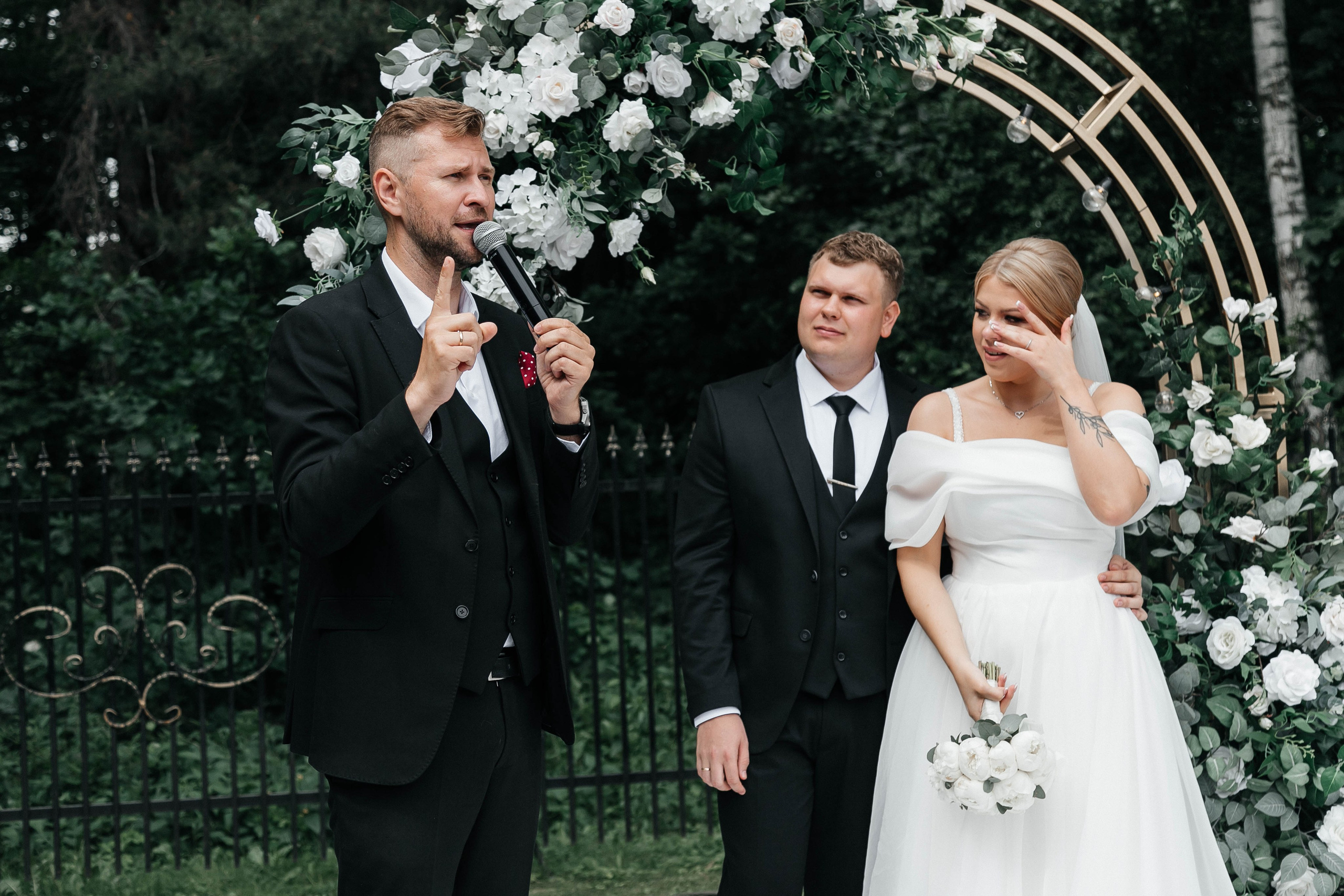 Фотограф на свадьбу. Фотограф в Минске Ира Сюбарева