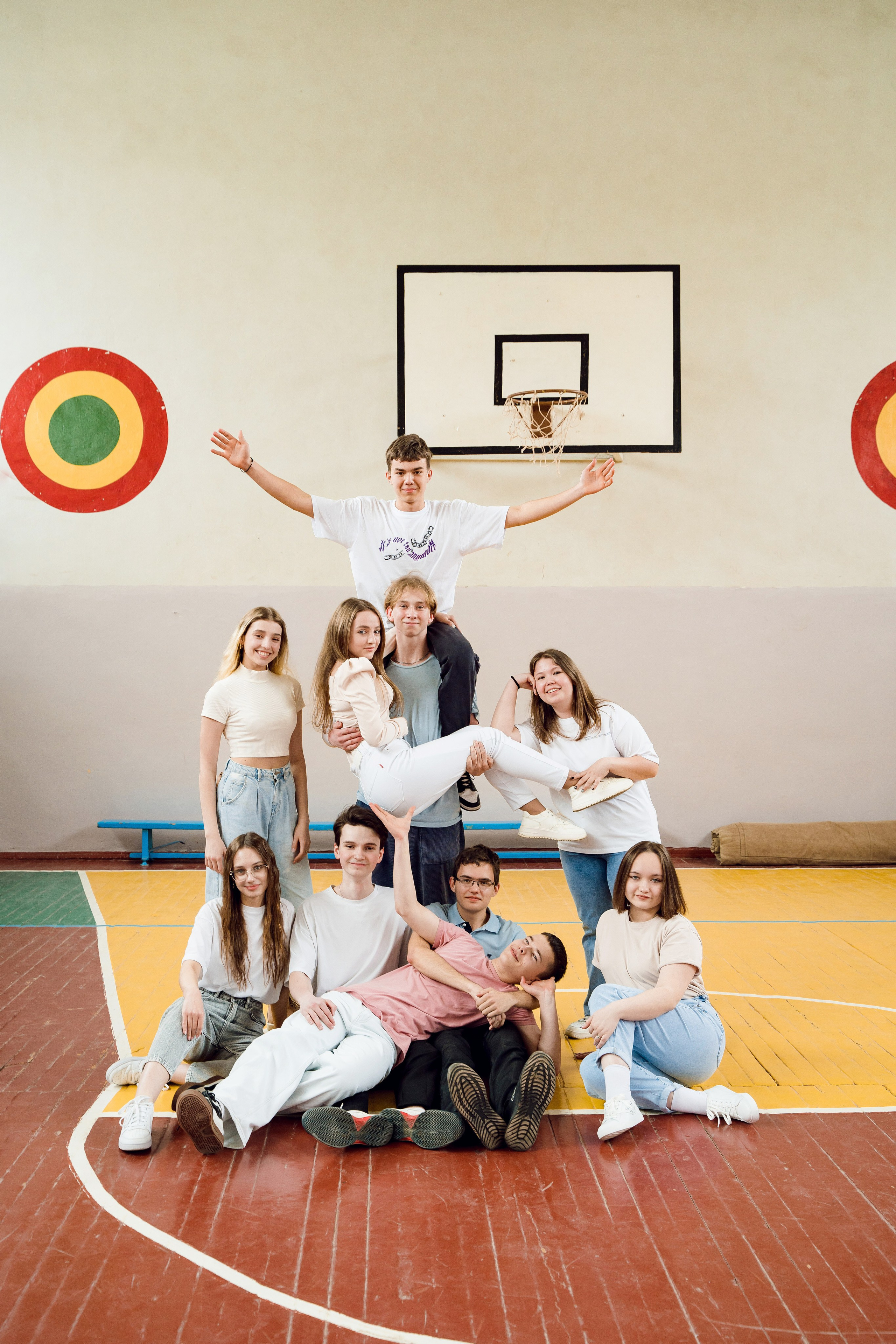 ФОТО СТАРШАЯ ШКОЛА. Выпускные альбомы ДНР, Донецк