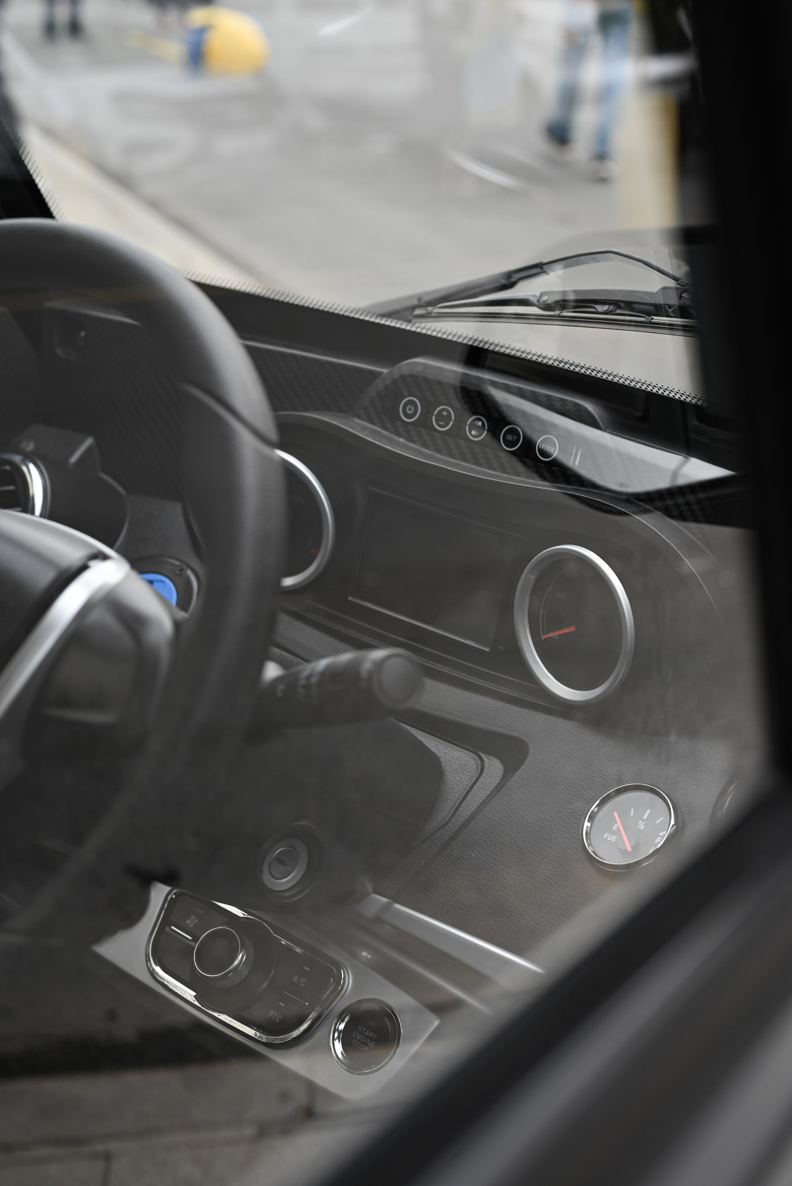 ЛУИДОР выставка. Свадебный и семейный фотограф в Уфе Александров Максим