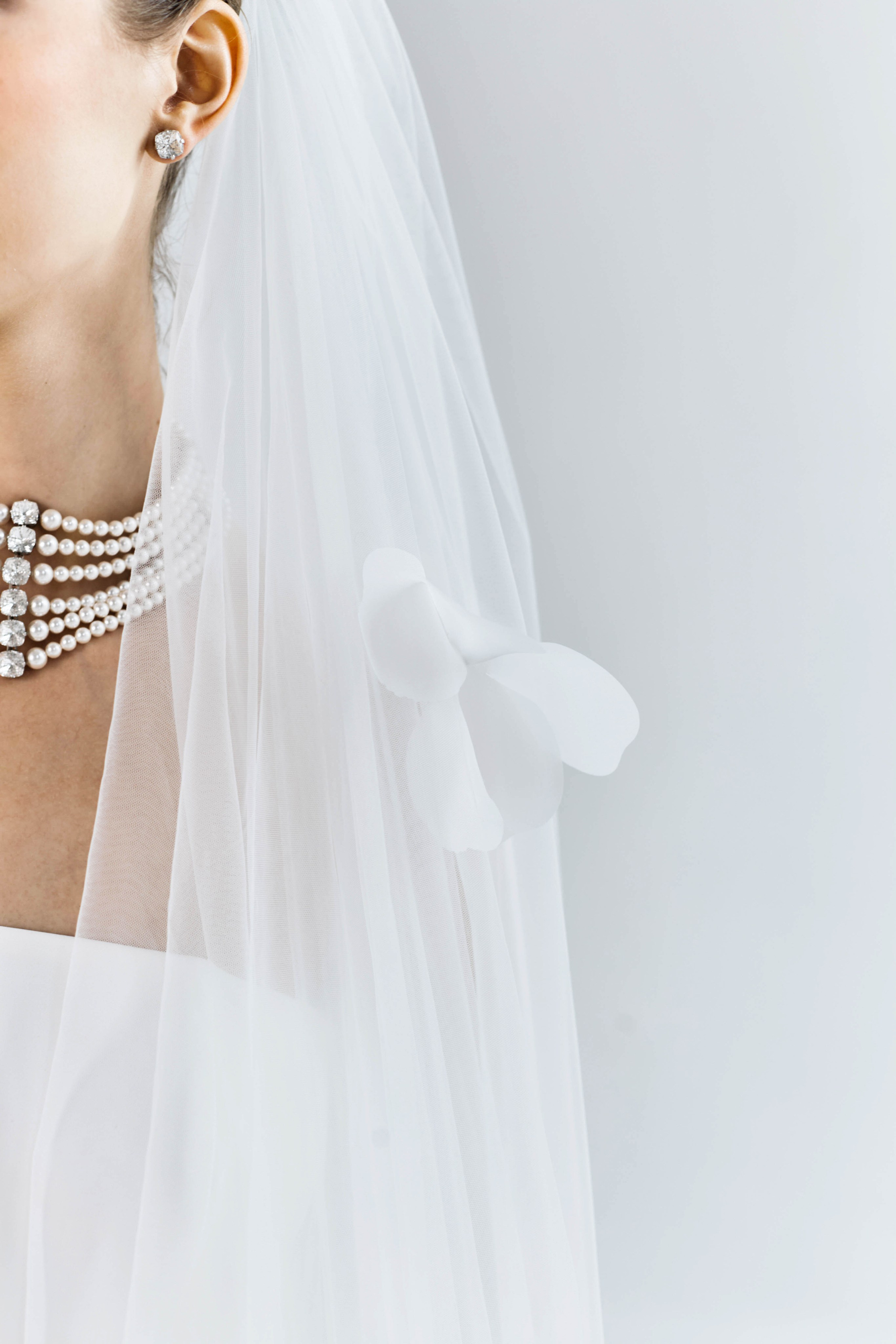 Сара. Свадебный салон-ателье Бонжур в Минске Bonjour