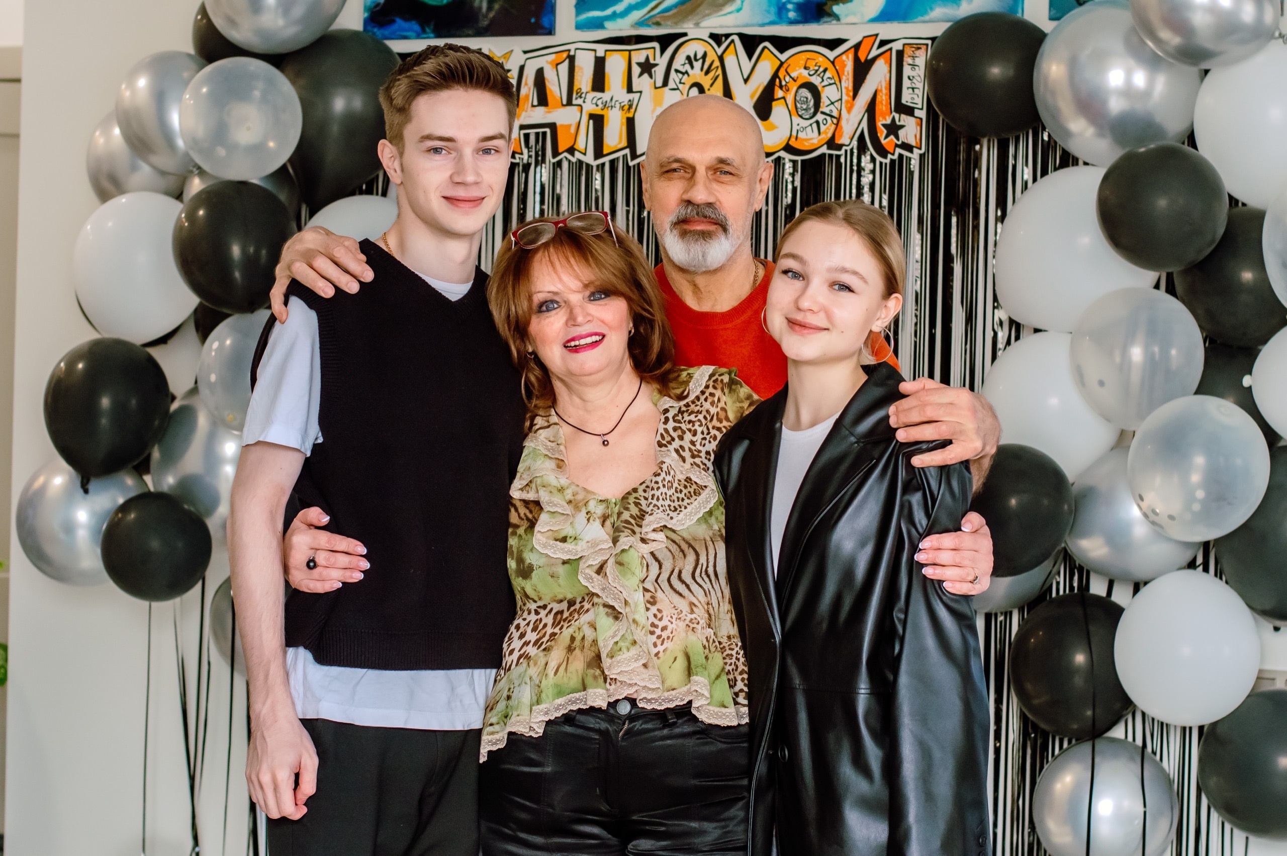 РЕПОРТАЖНАЯ взрослая. Фотограф крещений, семейный фотограф Приходько Ксения