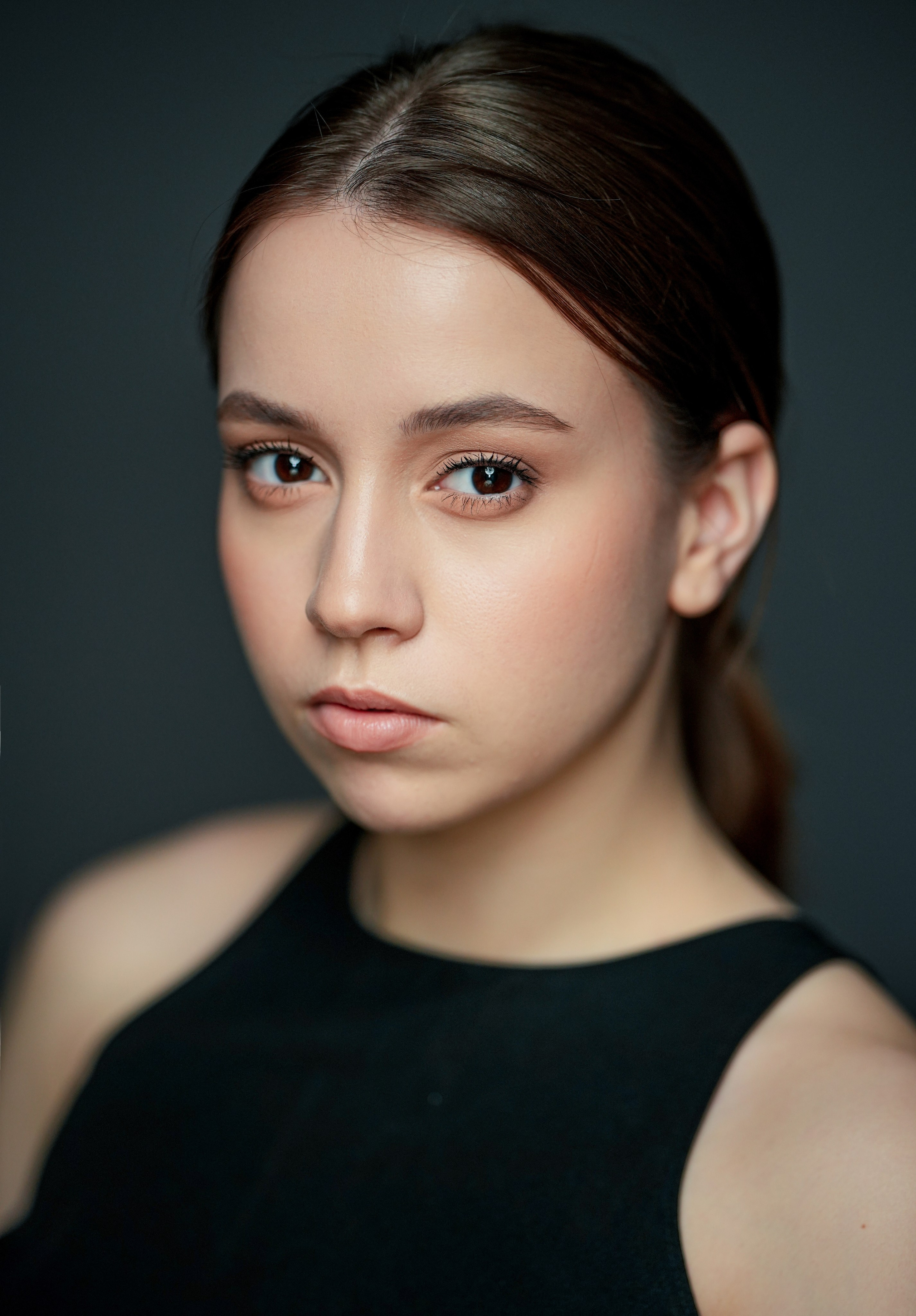 Актриса Алиса Семчук. Портретная съемка в Москве, студийный фотограф Игорь Фомин