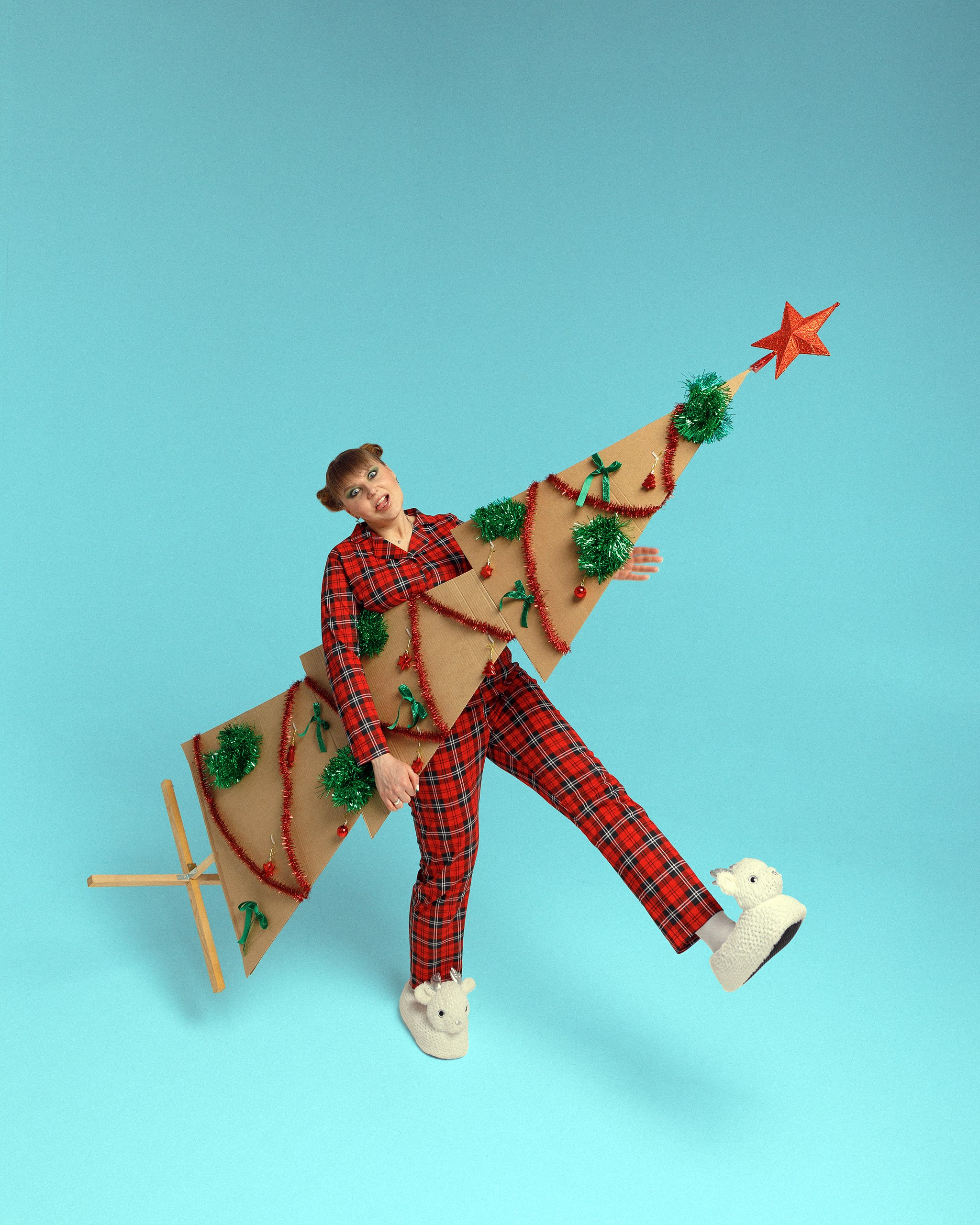 Катя — Раз два три елочка гори. Женский фотограф в Магнитогорске Шапошников Данил