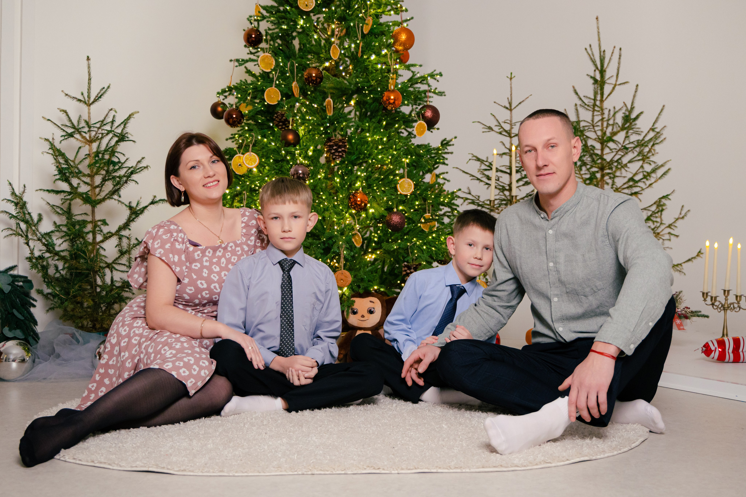 Семья Новый год 2026. Фотограф / Видеограф Братск Юлий Дежин