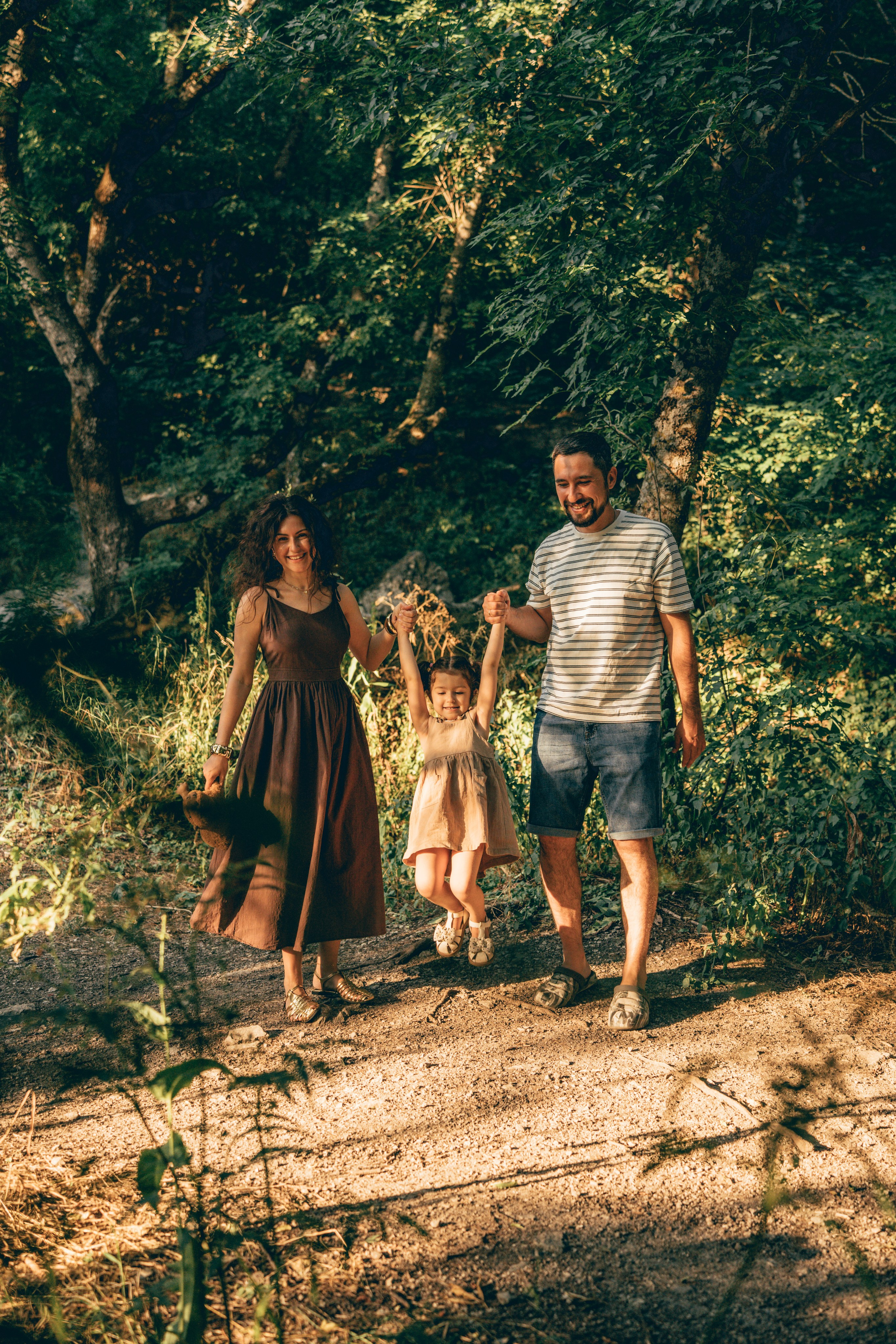 Семейная фотосессия на Бештау. Фотограф КМВ|ГОРЫ Пятигорск Железноводск Ессентуки Кисловодск Домбай Архыз Эльбрус