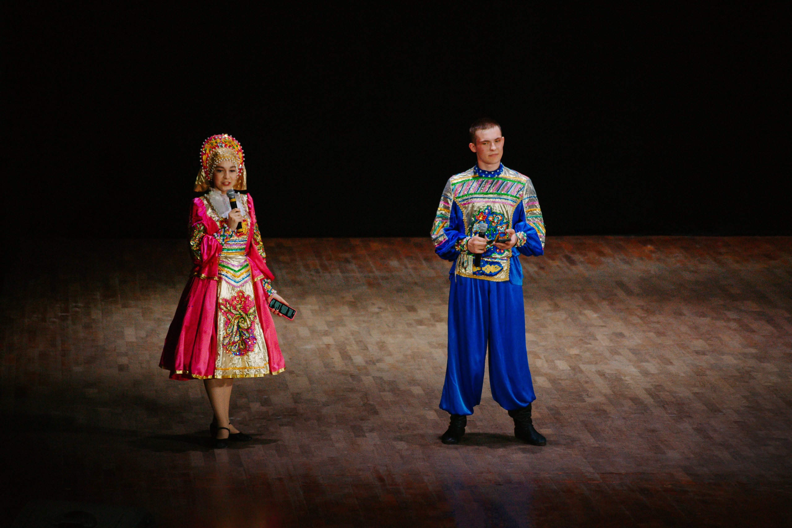 «Уральский сувенир». Концерт танцевальной студии. Фотограф в Челябинске Ополихина Анна