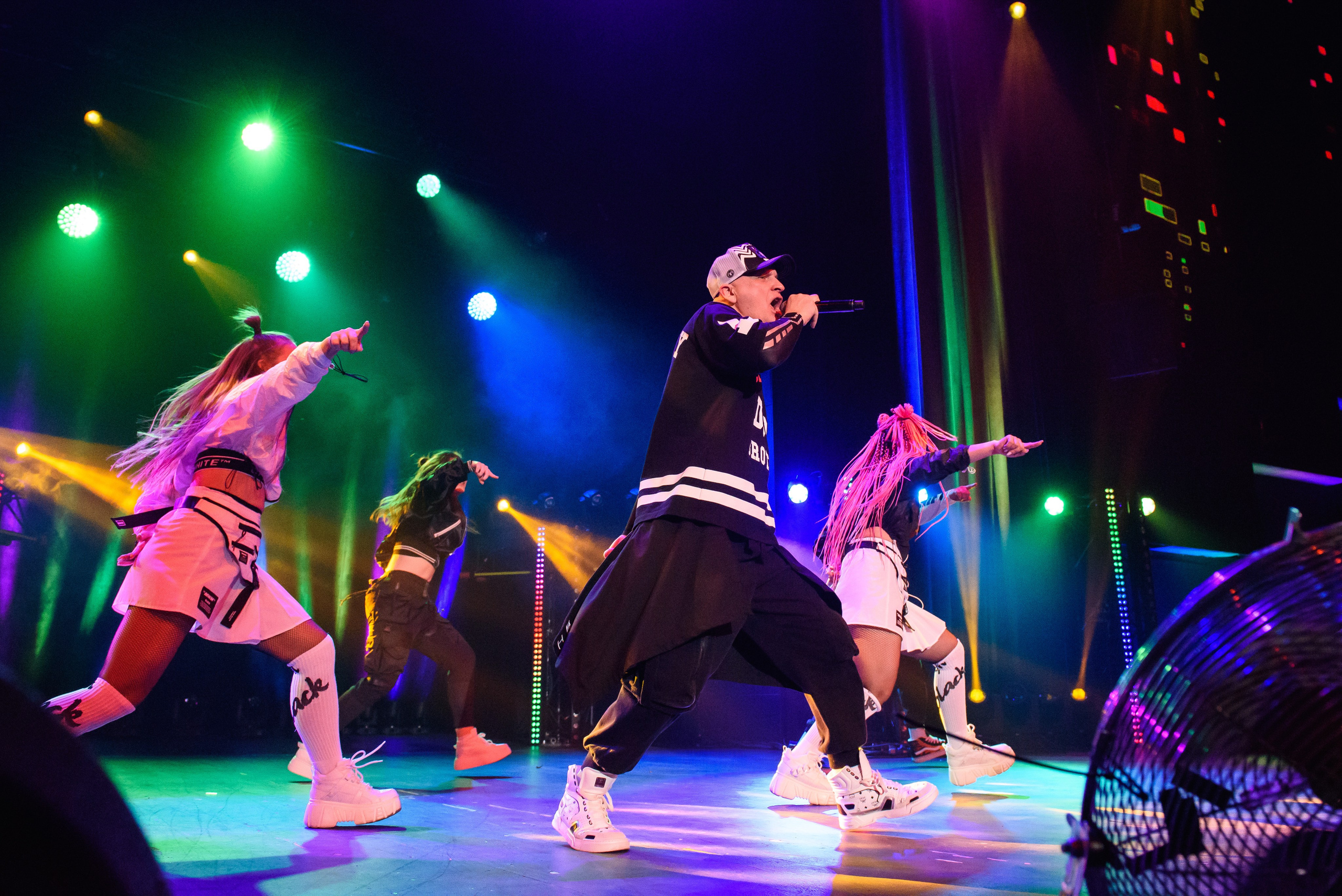 «КАР-МЭН» — «Имена на все времена», Вегас Сити Холл. Бренд-фотограф для экспертов и блогеров в Москве Влада Горбовская