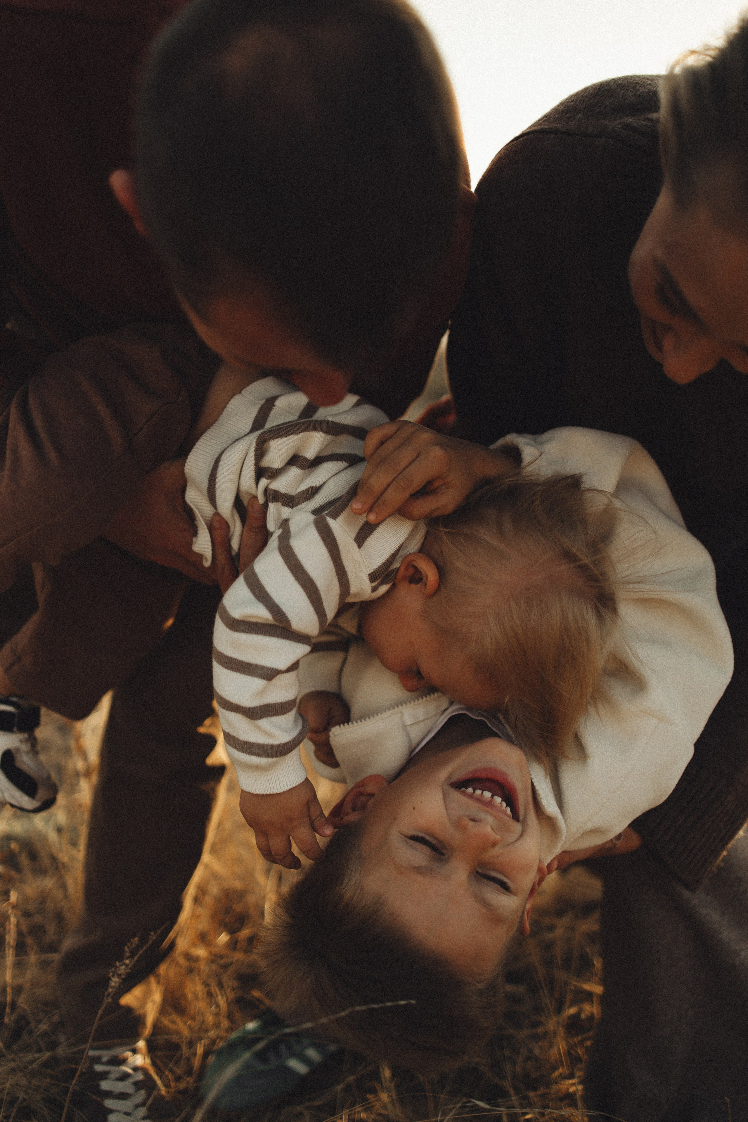 Семейная история, закат в Мержаново. Семейный и детский фотограф, таганрог, ростов-на-дону
