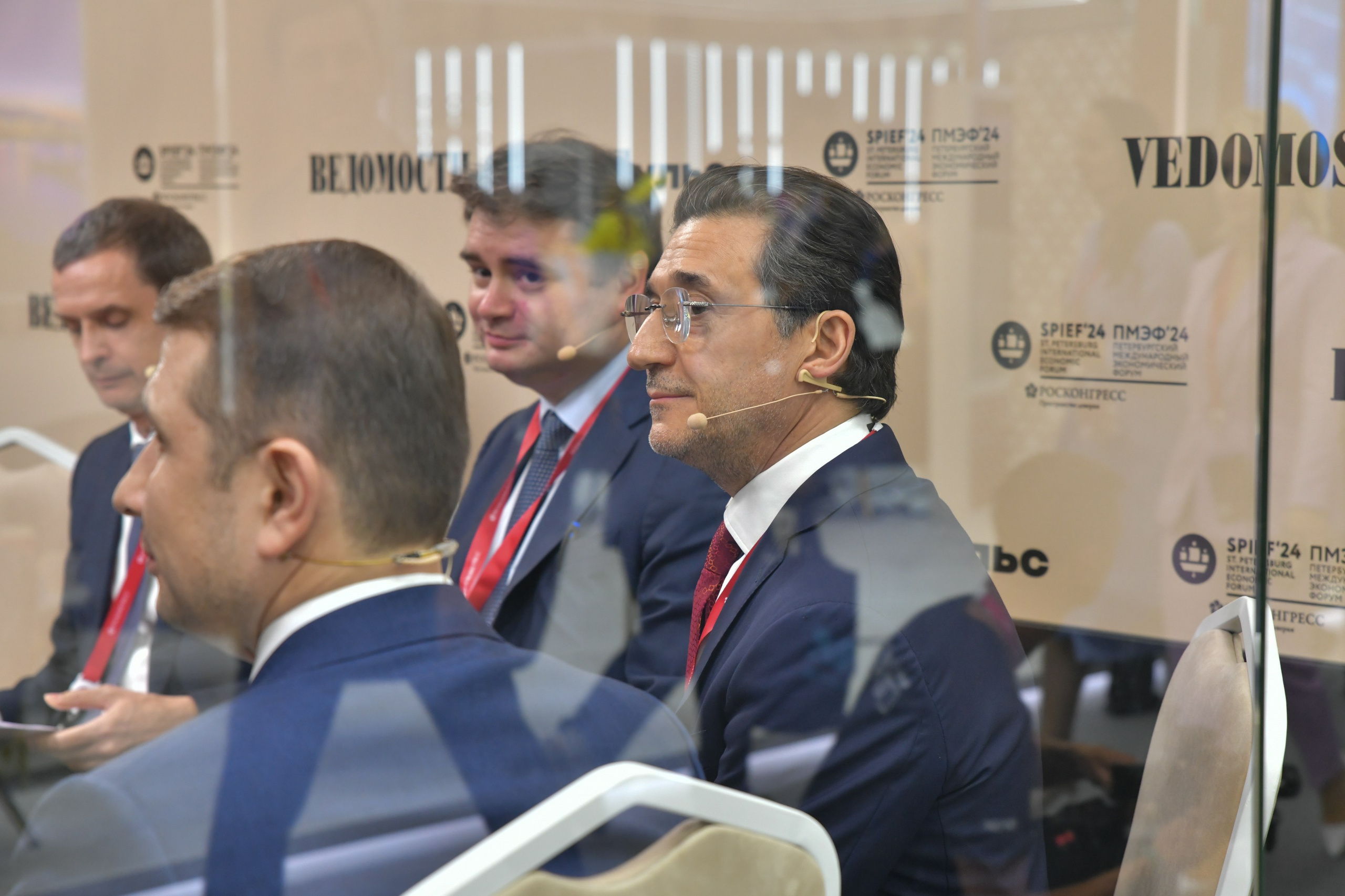 ПМЭФ'24. Женский фотограф в Санкт-Петербурге Степлевич Дарья