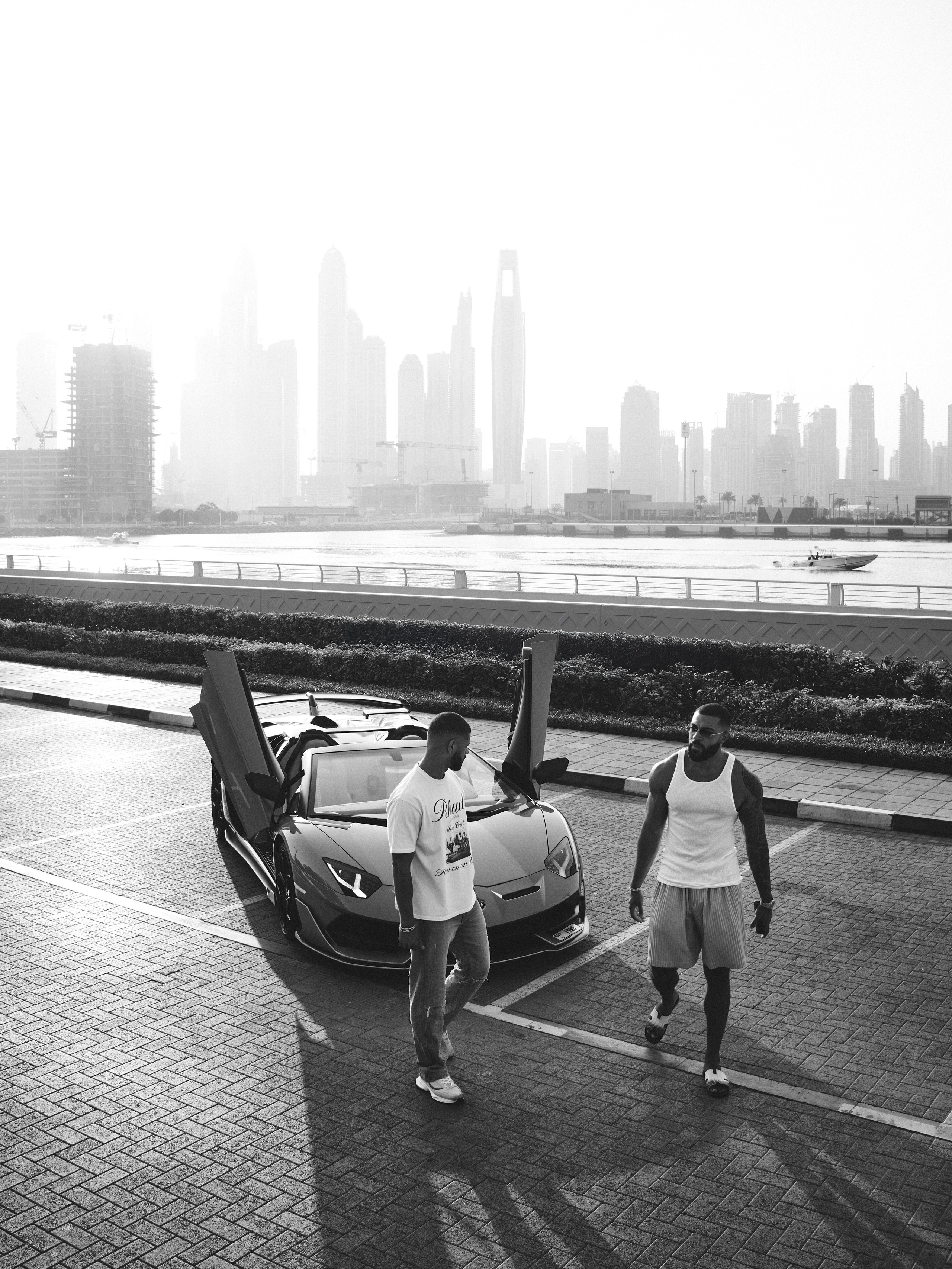 Samuel Onuha & Ruben Onuha. NOIZOMAX Художественный фотограф в Дубай