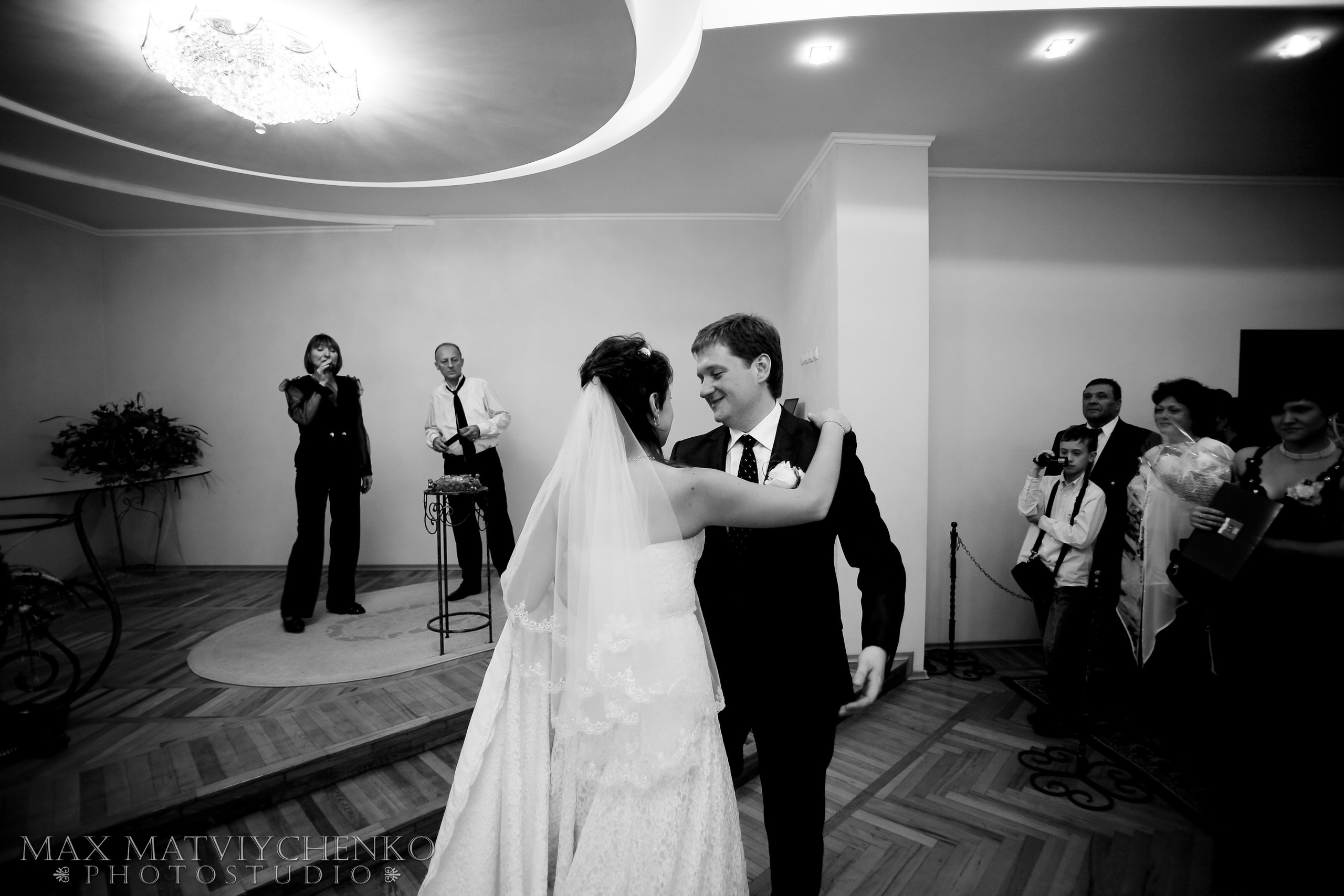 Регистрация/Register. Максим Матвийченко и Виктория Басова профессионалы своего дела