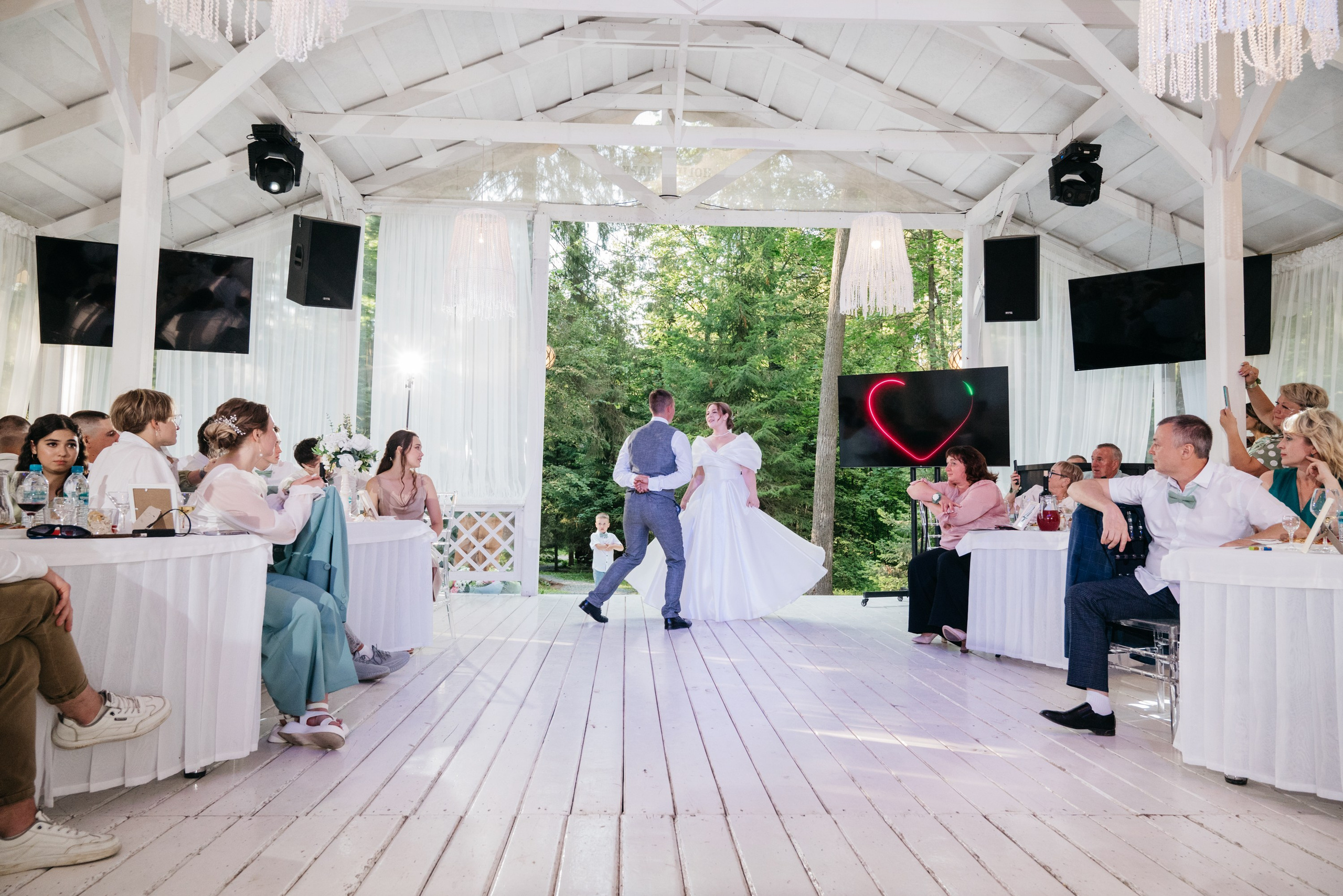 Свадьба Ижевск, свадебный фотограф Ижевск, свадебная фотосессия Ижевск, свадьба Сарапул, свадебная фотосессия Сарапул. Свадебный фотограф Ижевск Петр Шишков