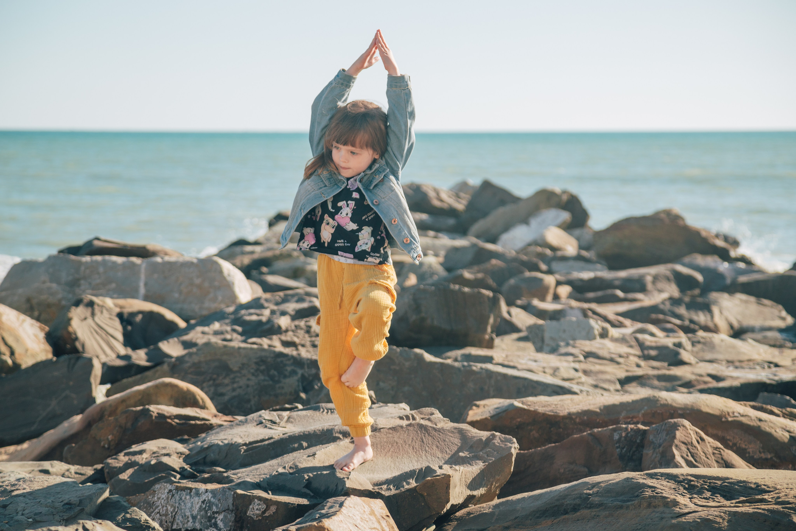 Наташа с детками на Красном Штурме (Сочи. Май 2025 г.). Фотограф Сочи, Адлер, Красная Поляна — Вероника Радченко
