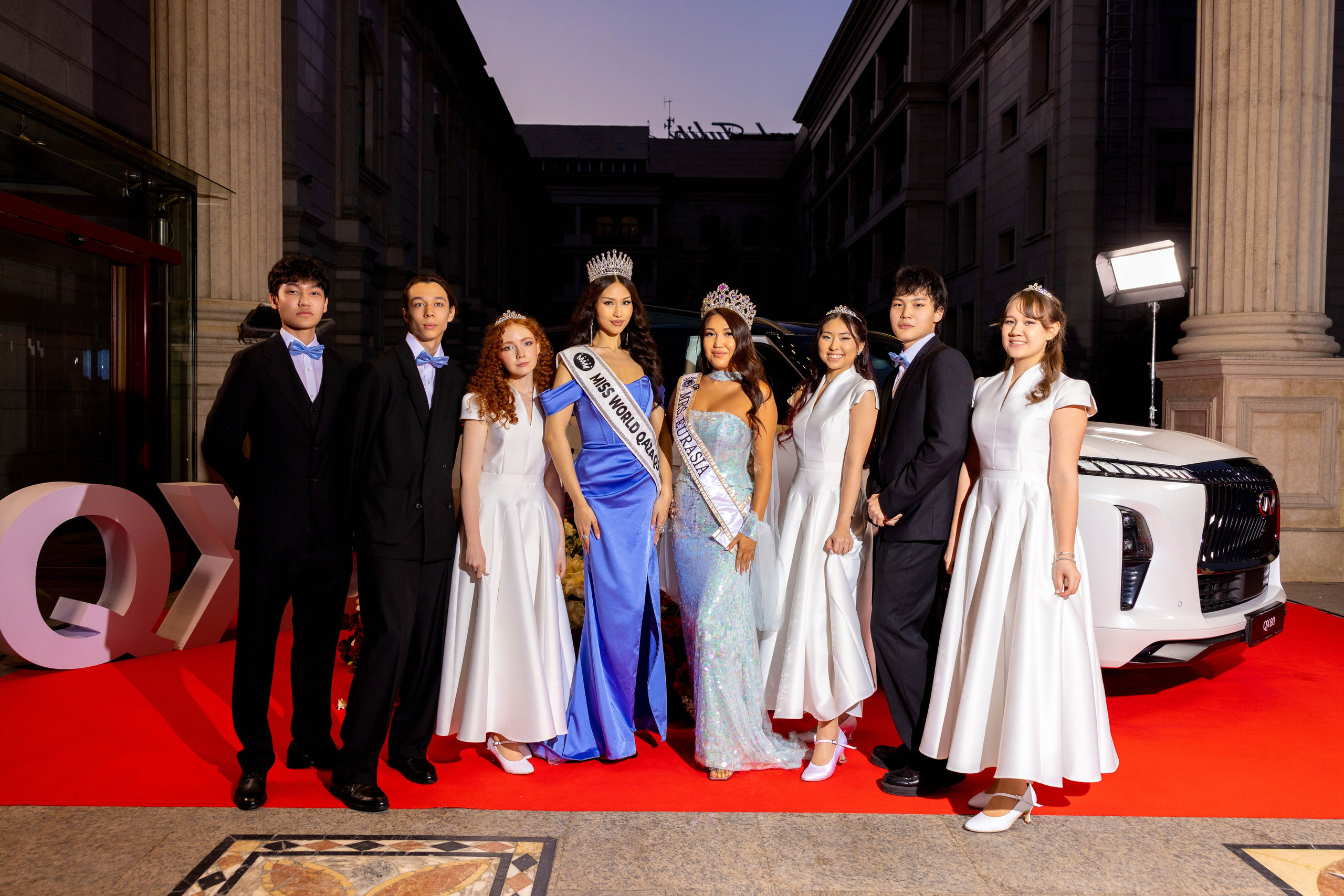 Viennese Ball. Кристина Шнайдер репортажный фотограф Алматы
