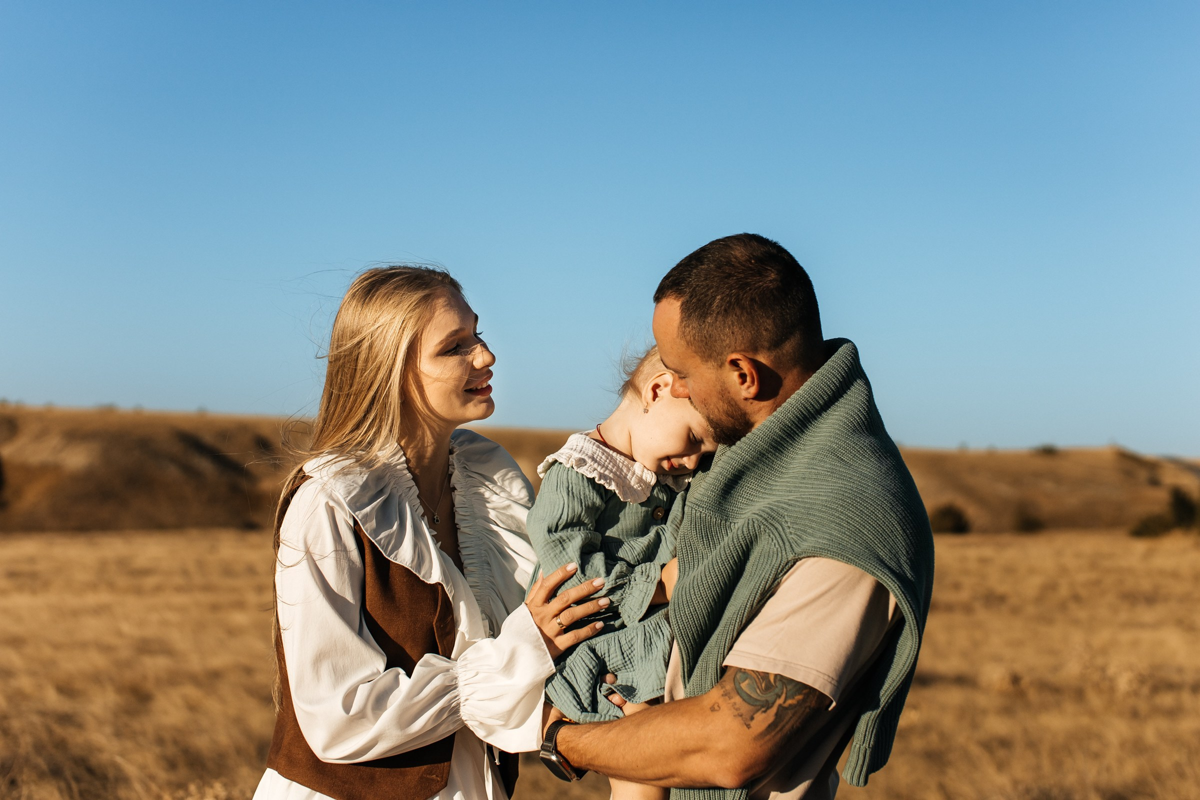 Артем Настя и Николь. Семейный фотограф в Волгодонске Краченцева Анна