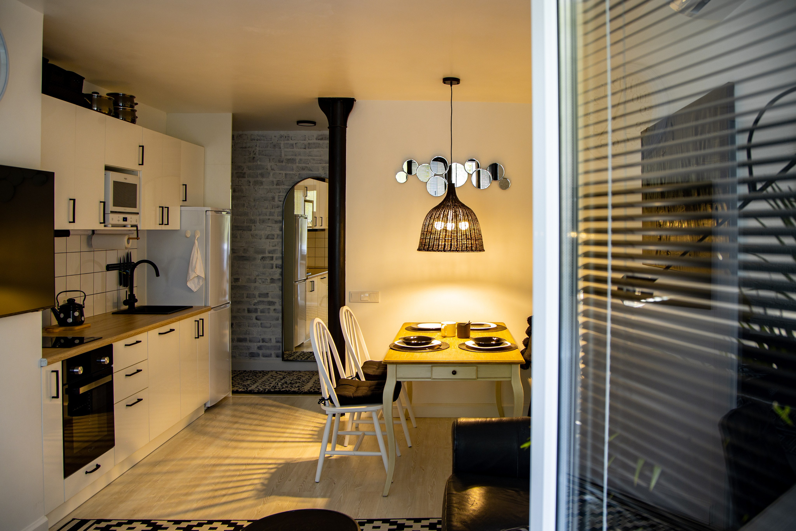 ЧБ лофт 28 кв. м. Фотограф Оля Батист