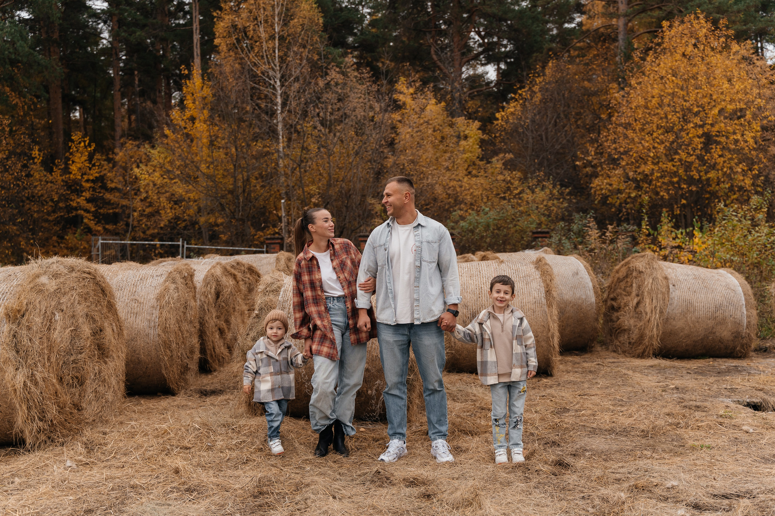 Никита, Аня, Лёва и Миша. Волик Мария