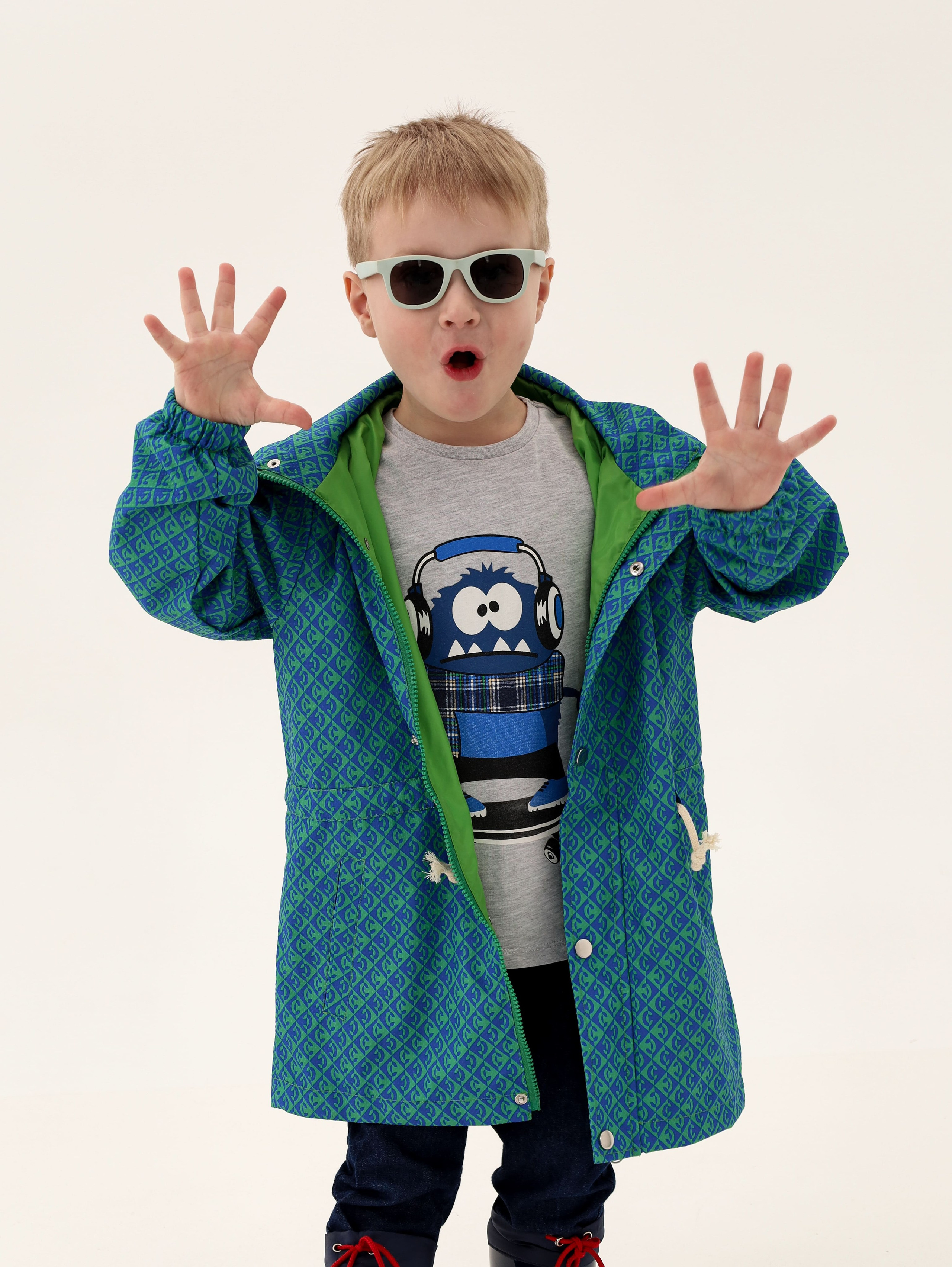 Модельная съемка для онлайн-каталогов и маркетплейсов.