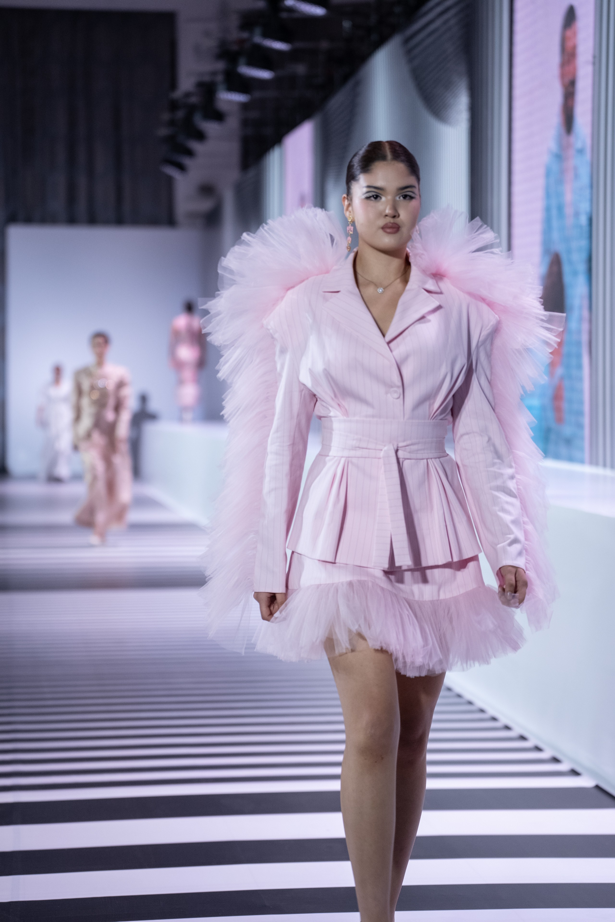 Arunaz. Сайт Алматинского НЮ АРТ, будуар и фэшн фотографа Дениса Карпенко