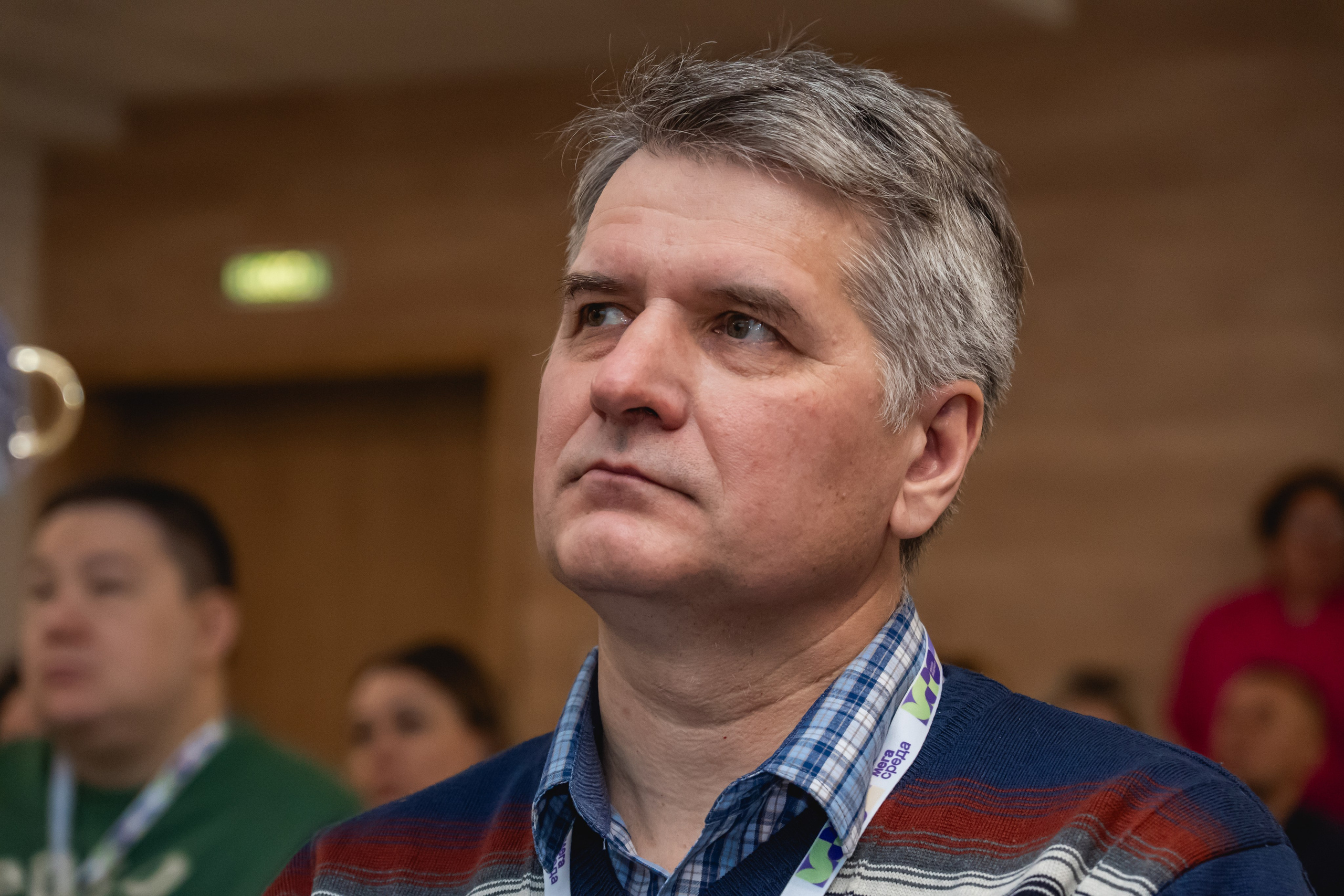 Мегасреда. Занимаюсь профессиональной фотографией и живу рядом с Байкалом. Работаю в разных жанрах