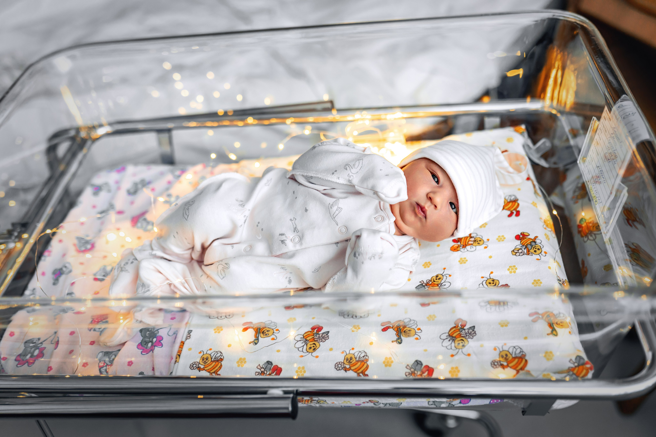 Выписка из роддома Лапино. Фотограф на выписку из роддома Москва. Фотограф \ Видеограф на Крещение, Венчание Москва| Семейные съемки