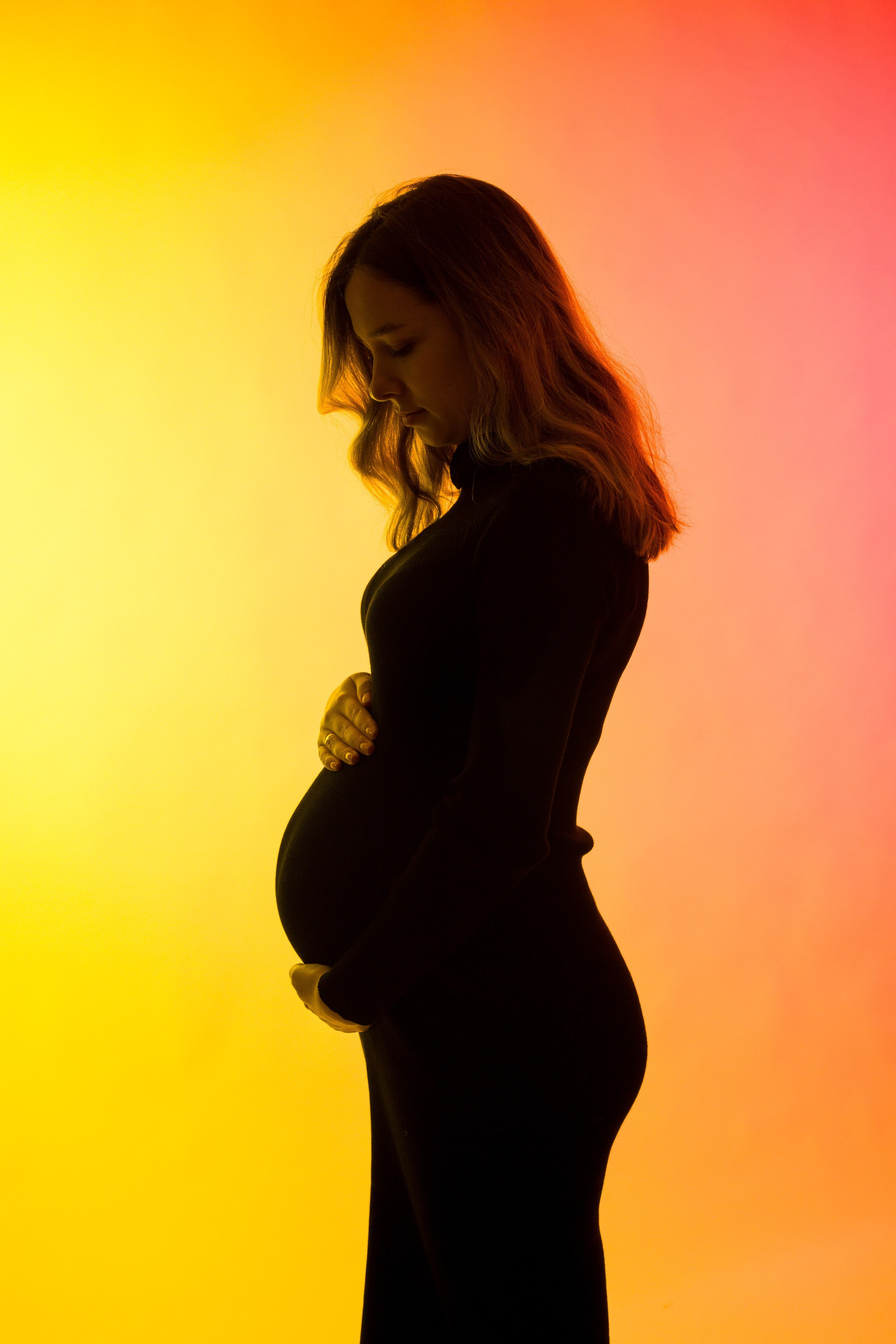 В ожидании. Фотоателье и полиграфия | Красивые фотосессии, сувениры с фото | Ремонт смартфонов, ноутбуков и техники в Коломне Zinovyev Team