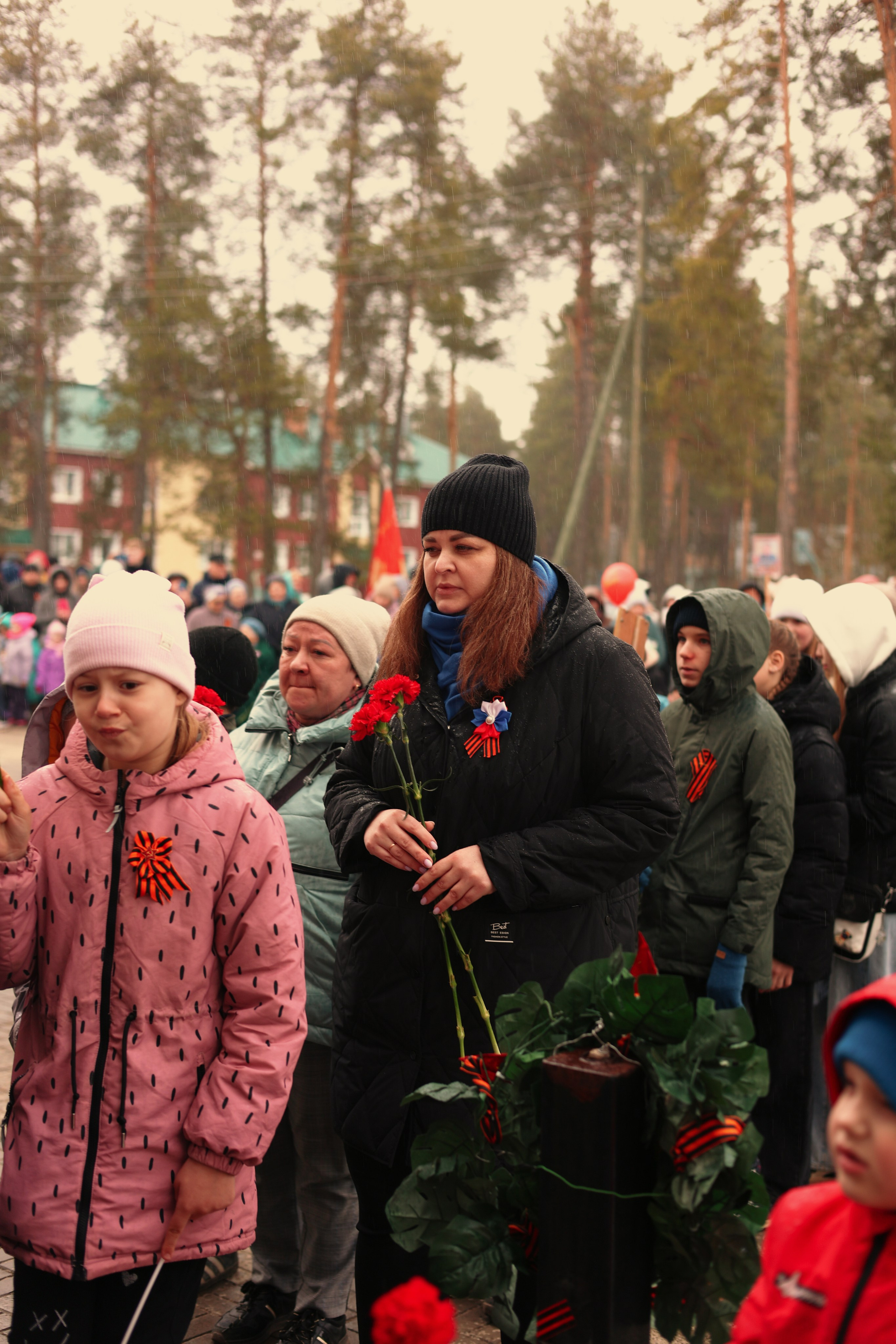 9 мая — «Родной дом». Фотограф в городе Киров Денис Вербин
