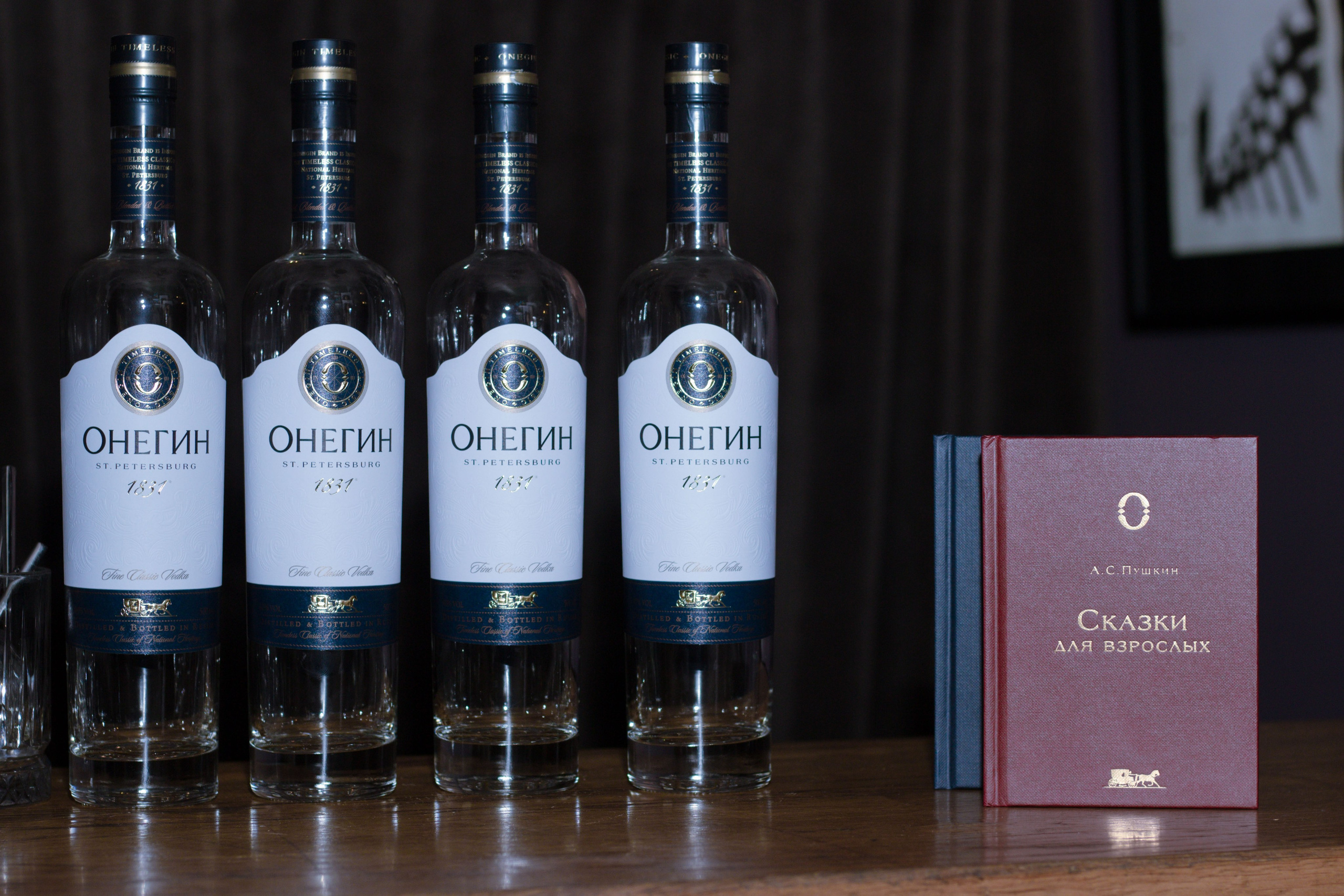 Саша Алмазова | Кабаре ШУМ. Юля Мурашова портретный и документальный фотограф