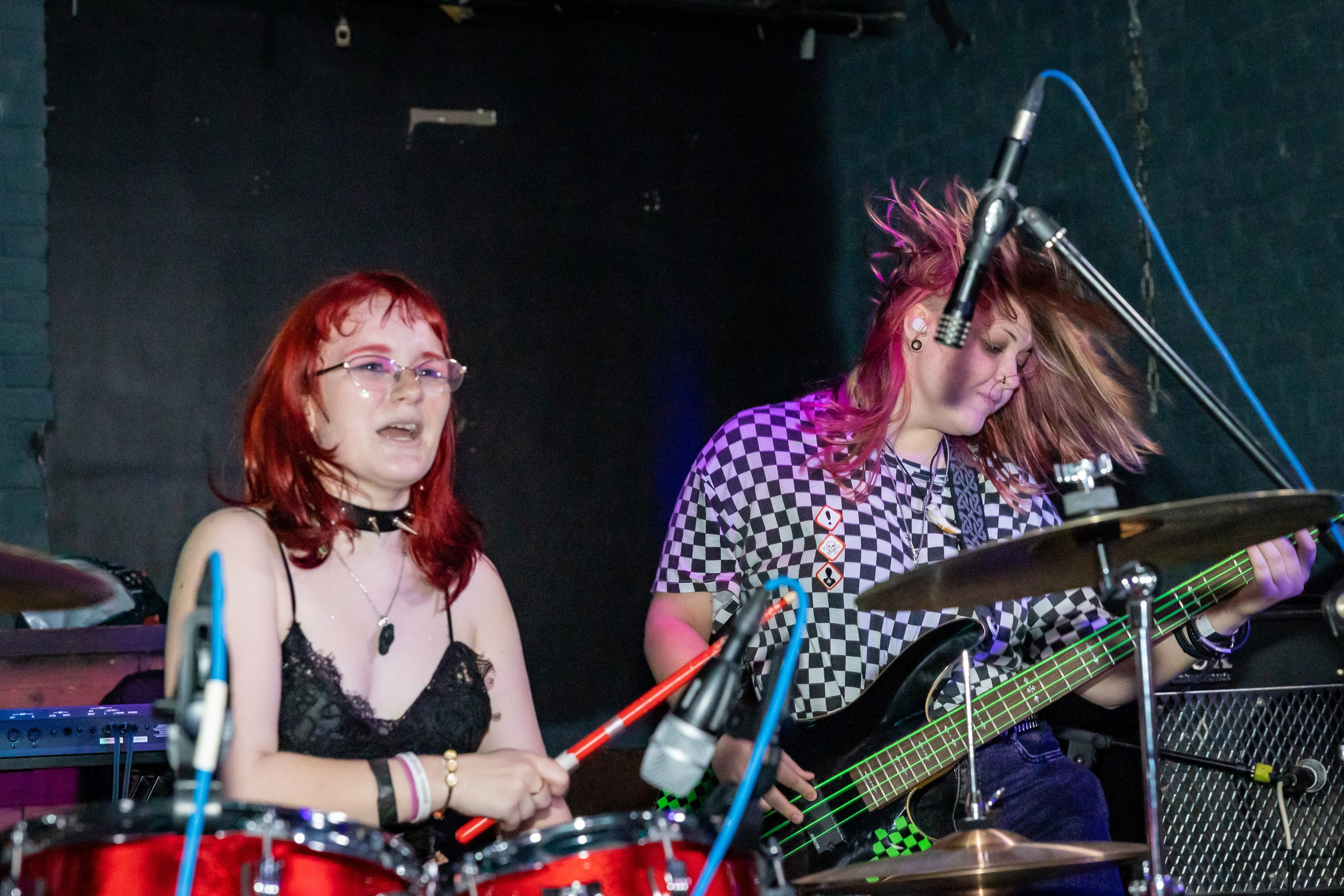 Концерт «Не Школа Барабанов» в Клубе «SOVA». Фотограф Владимир Охрименко