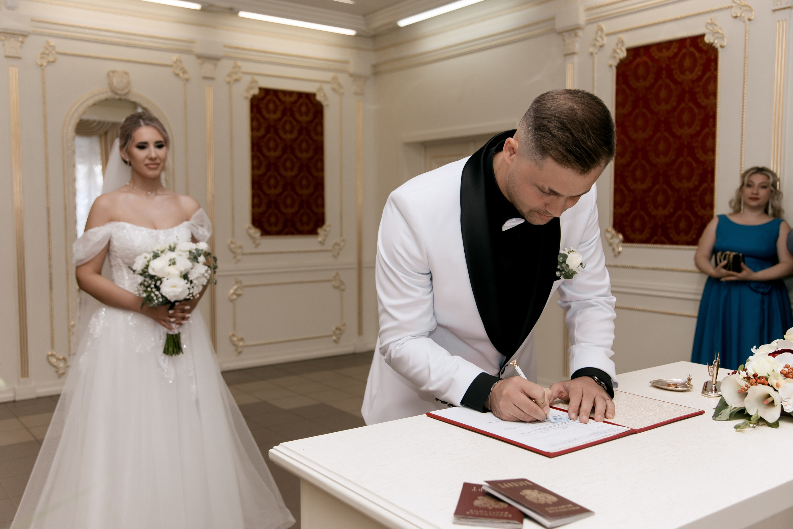 Тимур и Валерия. Свадебный фотограф Челябинск