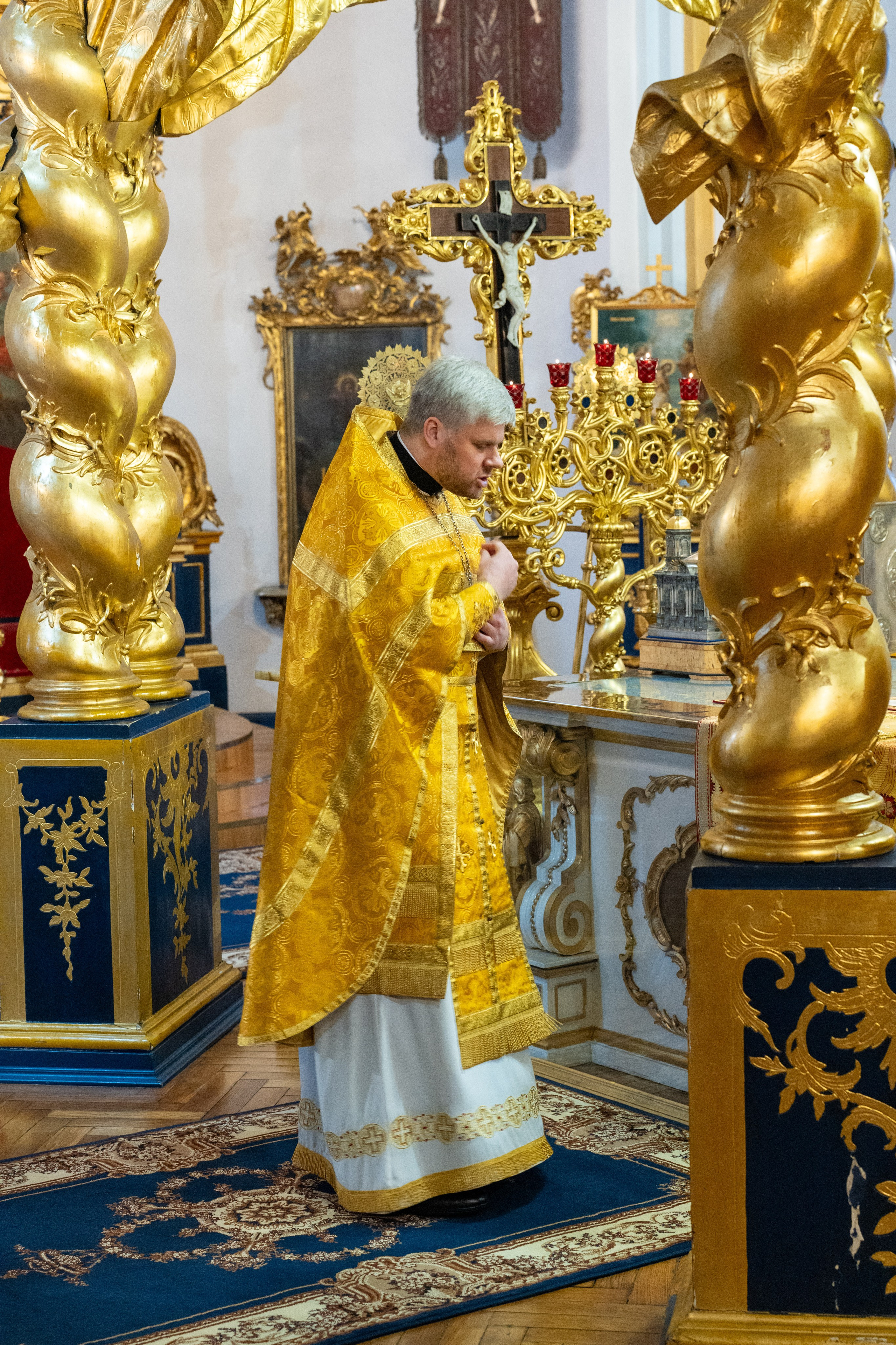 Неделя 30-я по Пятидесятнице, пред Рождеством Христовым, святых отец. Предпразднство Рождества Христова. Вмц. Анастасии Узорешительницы. НИКОЛО-БОГОЯВЛЕНСКИЙ МОРСКОЙ СОБОР