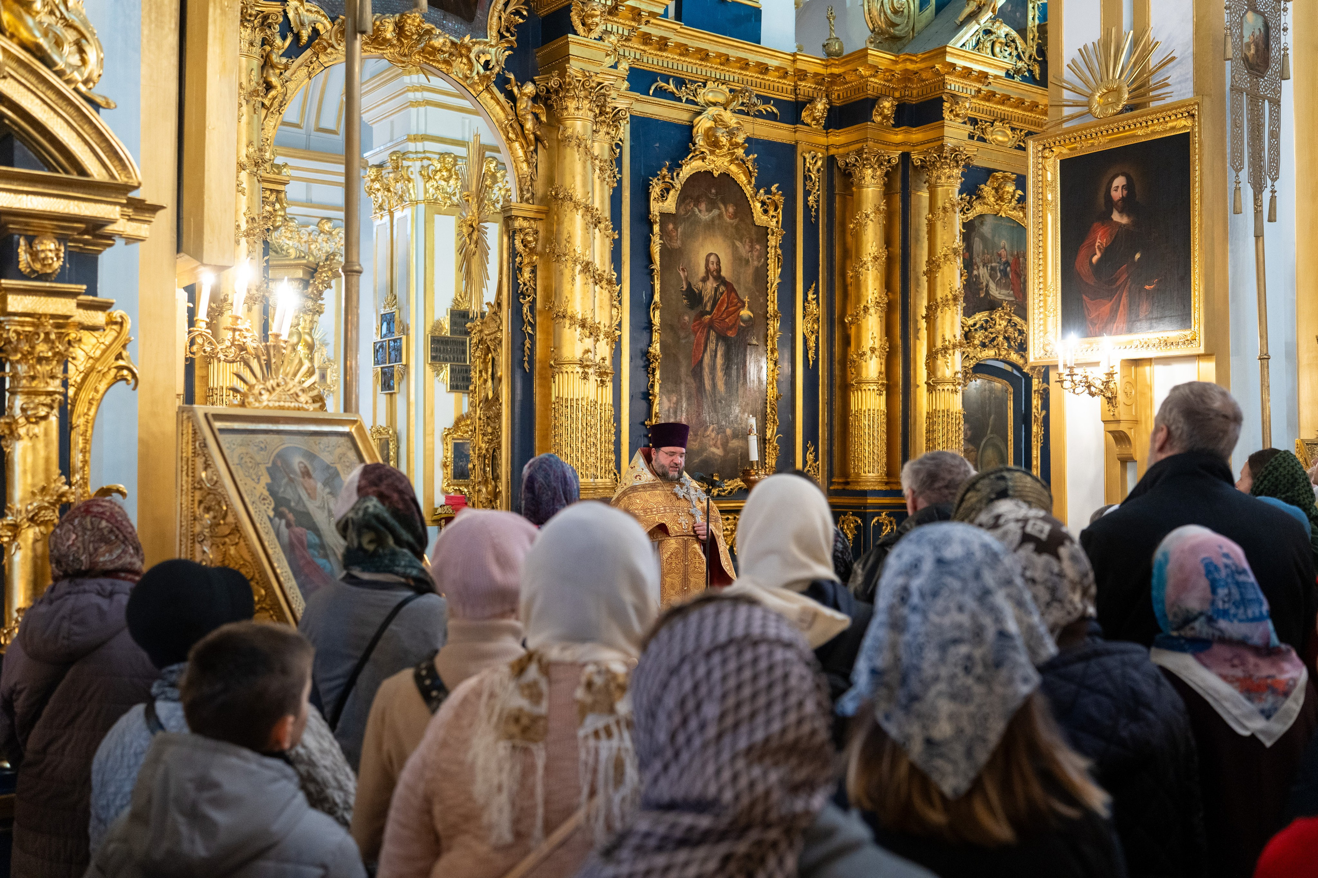 Неделя 23-я по Пятидесятнице. Мчч. Акепсима епископа, Иосифа пресвитера и Аифала диакона. Обновление храма вмч. Георгия в Лидде. НИКОЛО-БОГОЯВЛЕНСКИЙ МОРСКОЙ СОБОР