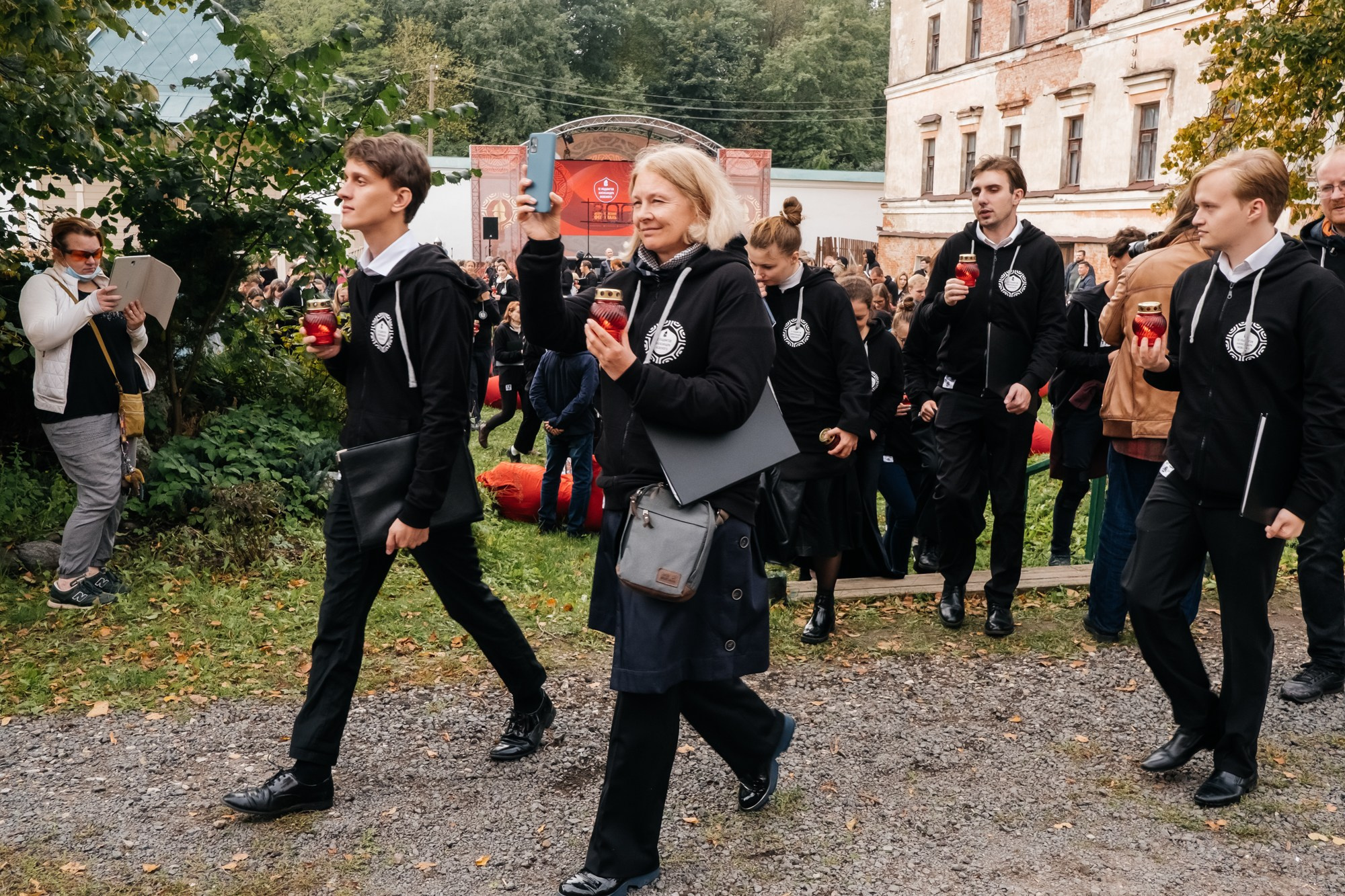 Всероссийский форум «12 подвигов Александра Невского» | Старая Ладога 2021. Репортажный фотограф в Санкт-Петербурге СПБ Алиса Ческидова на ваше мероприятие