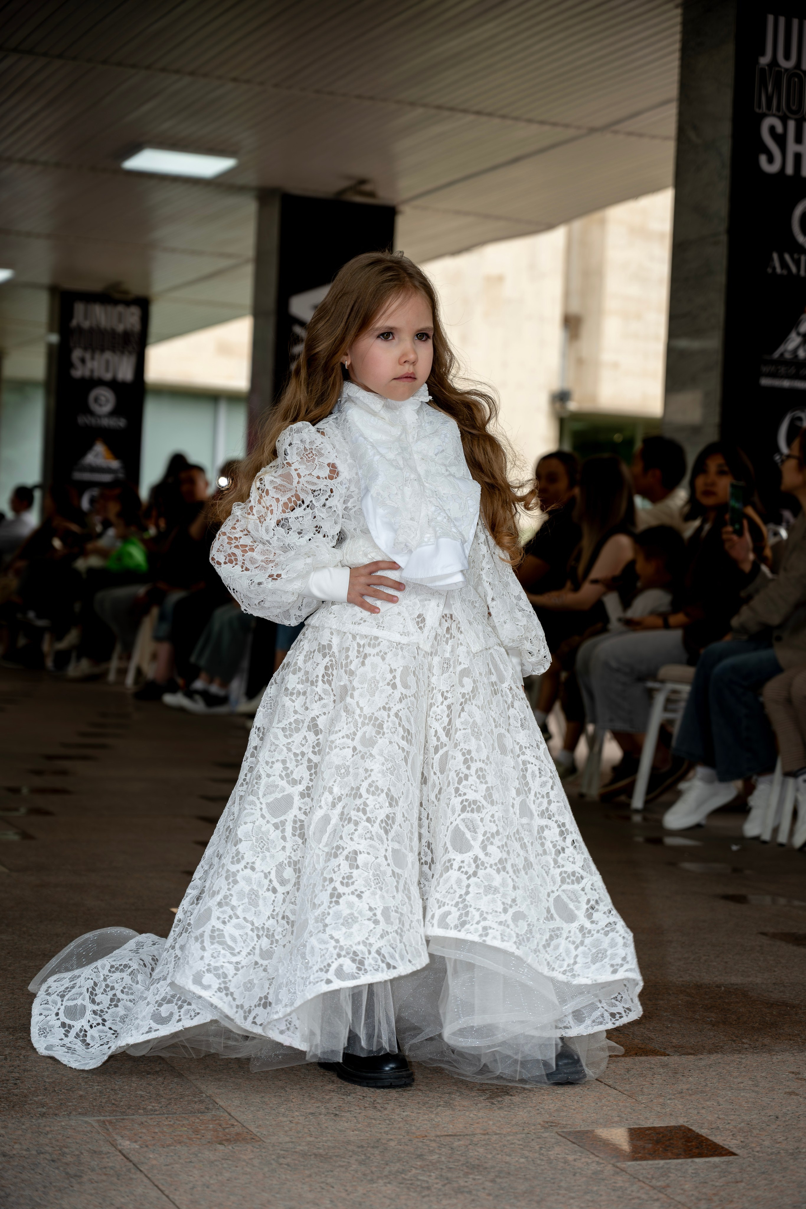 Фотосъемка мероприятия  Junior Fashion week. Фотограф в Алматы Егор Поленов