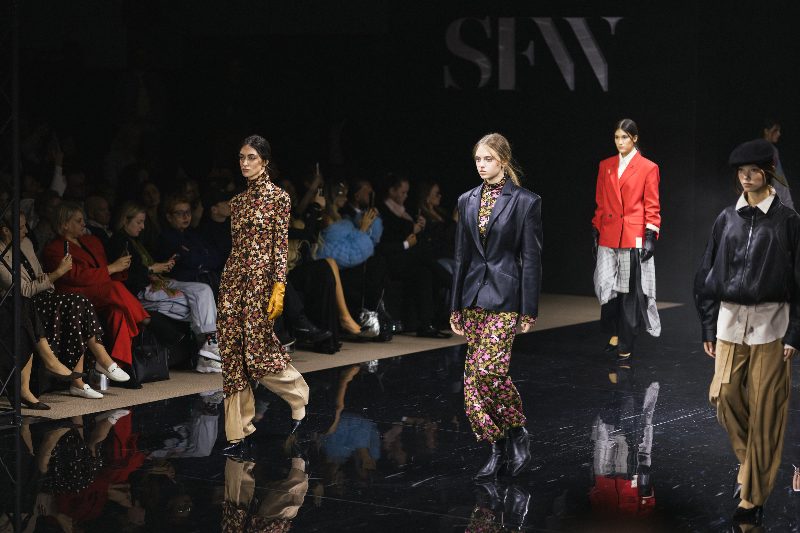 Catwalk. ProVizArt