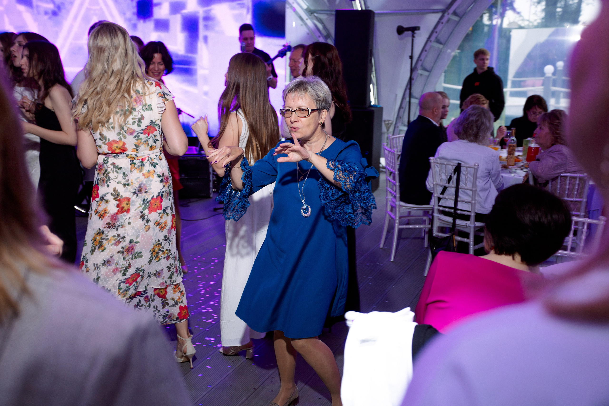 ВЫПУСКНОЙ: Волки-Липки. Все фото. Профессиональный фотограф в Ижевске Леша Петров