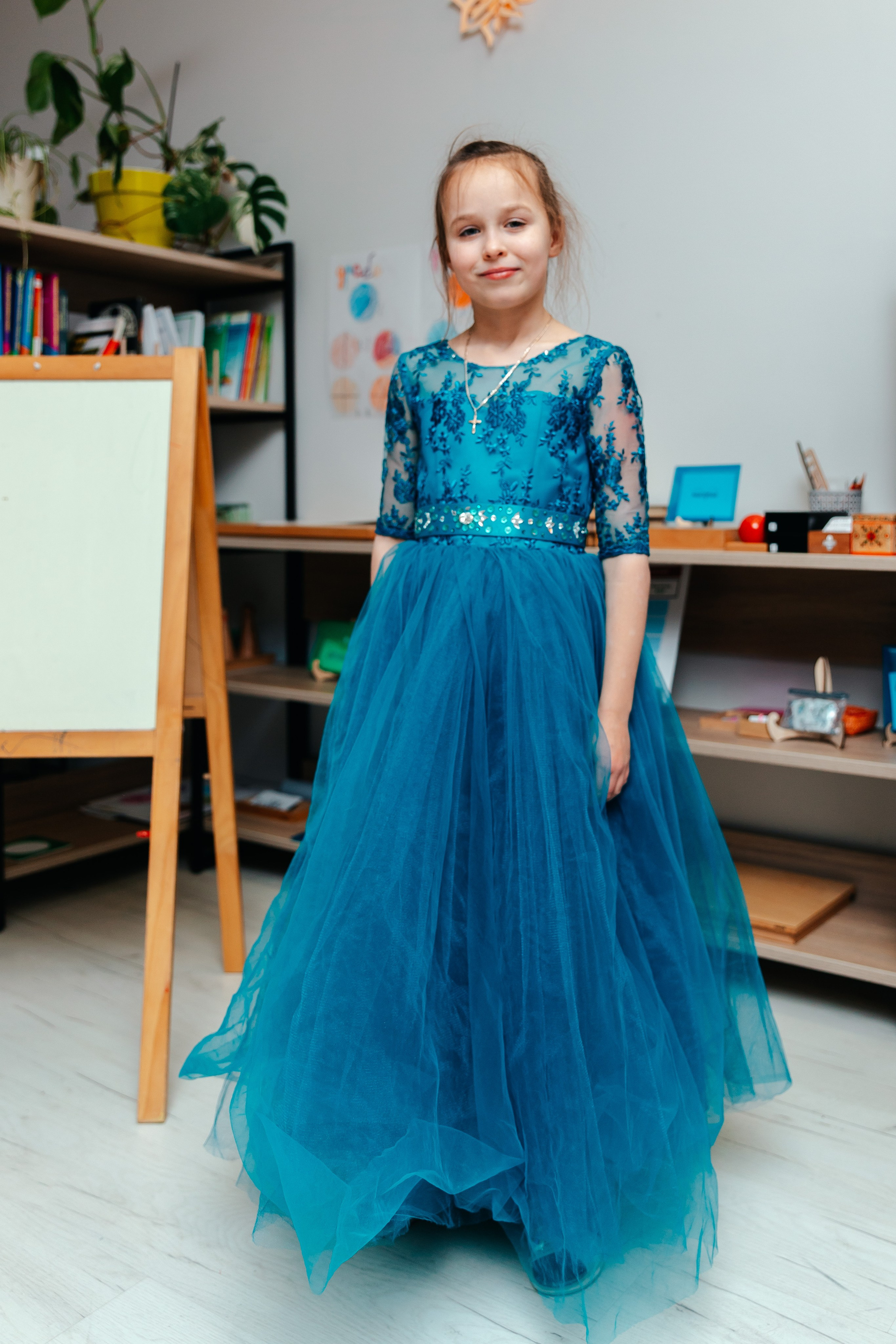 Новогодний утренник в Монтессори-школе. Семейный lifestyle фотограф в Санкт-Петербурге Людмила Пахомова