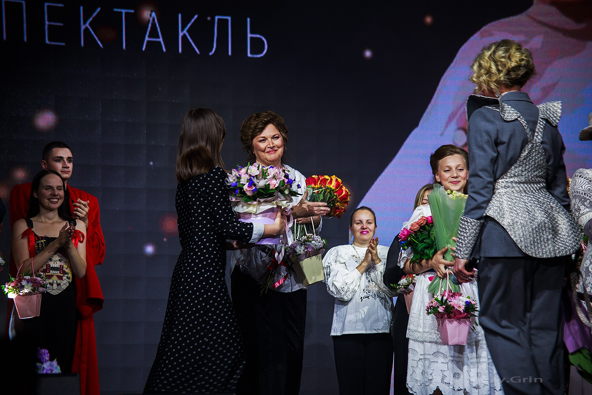 Подиумный спектакль «стиль Надежды» 2025. Детский и семейный фотограф, фотограф мероприятий Нижний Новгород