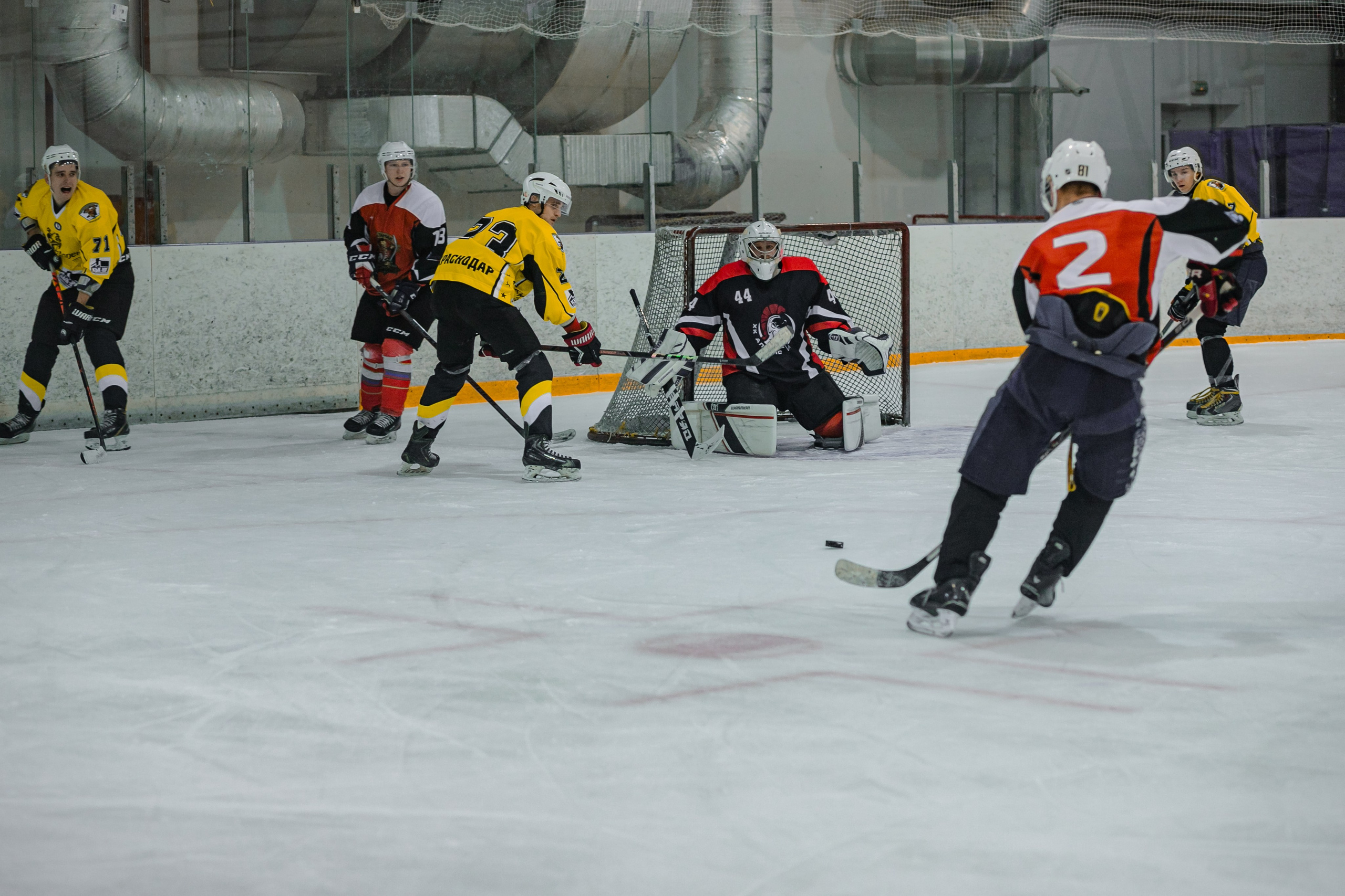 Ночная Хоккейная Лига. Фотограф Неверова Катерина