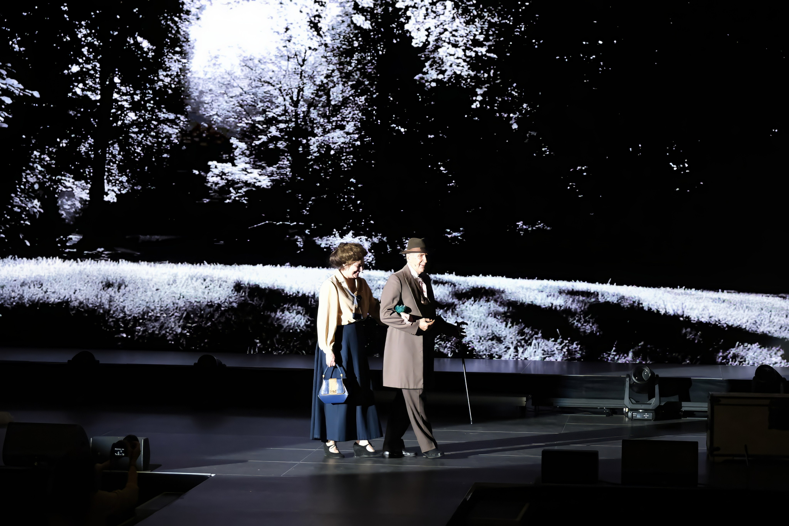 Подиумный спектакль «Стиль Надежды». Добро пожаловать в студию «Цифровой скульптор»  где искусство встречается с технологиями!