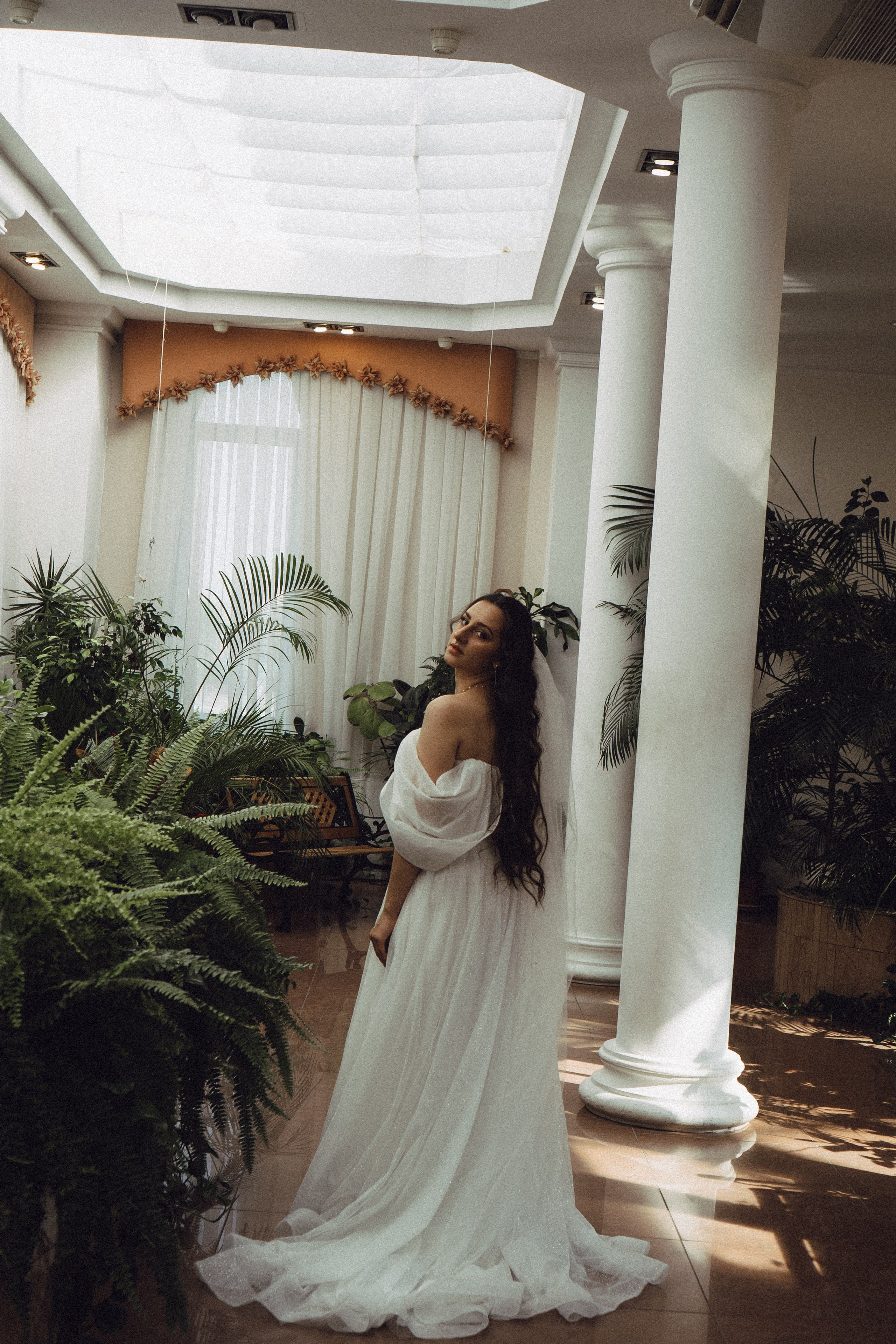 СВАДЕБНАЯ СЬЕМК В ПАРКЕ 300-ЛЕТИЯ. Профессиональный фотограф, Санкт-Петербург — Виктория Богомолова