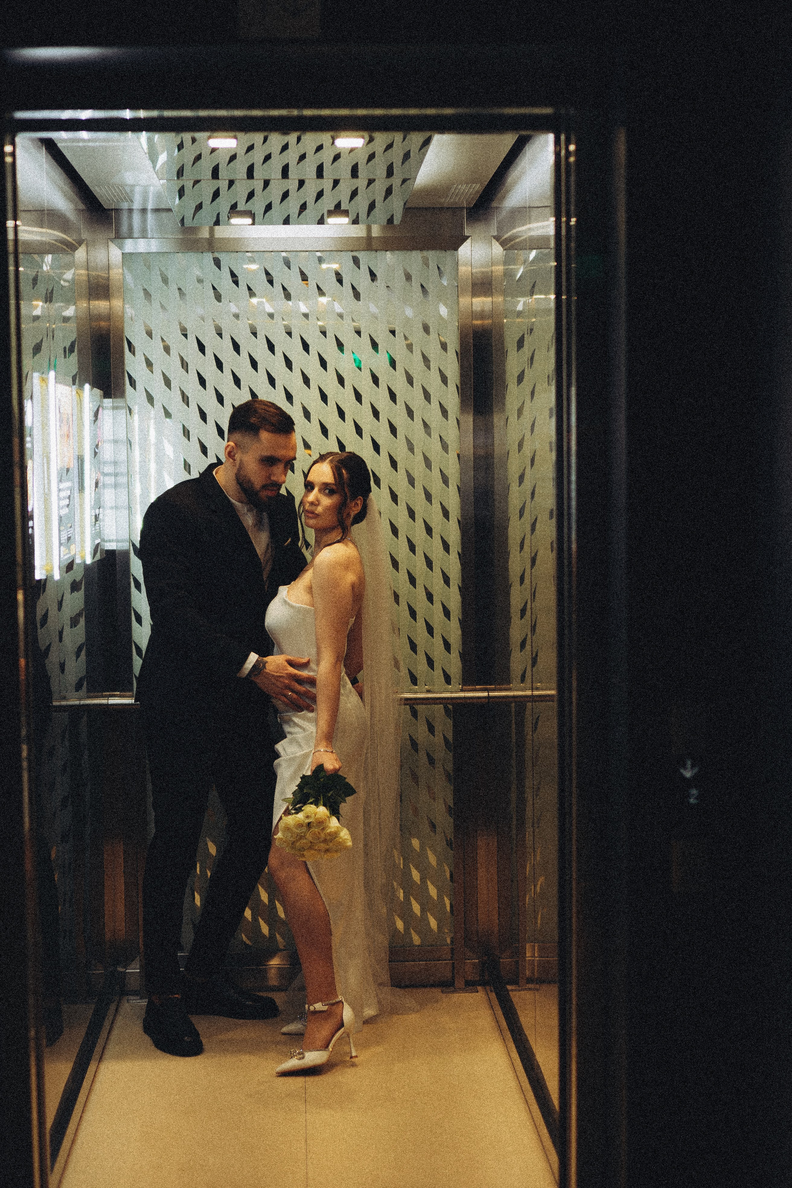 СВАДЕБНАЯ СЬЕМКА СБОРОВ ЖЕНИХА И НЕВЕСТЫ В ОТЕЛЕ И ТАКЖЕ ФОТОСЕССИИЯ В ОТЕЛЕЕ МЕГАПОЛИС БРЯНСК. Профессиональный фотограф, Санкт-Петербург — Виктория Богомолова