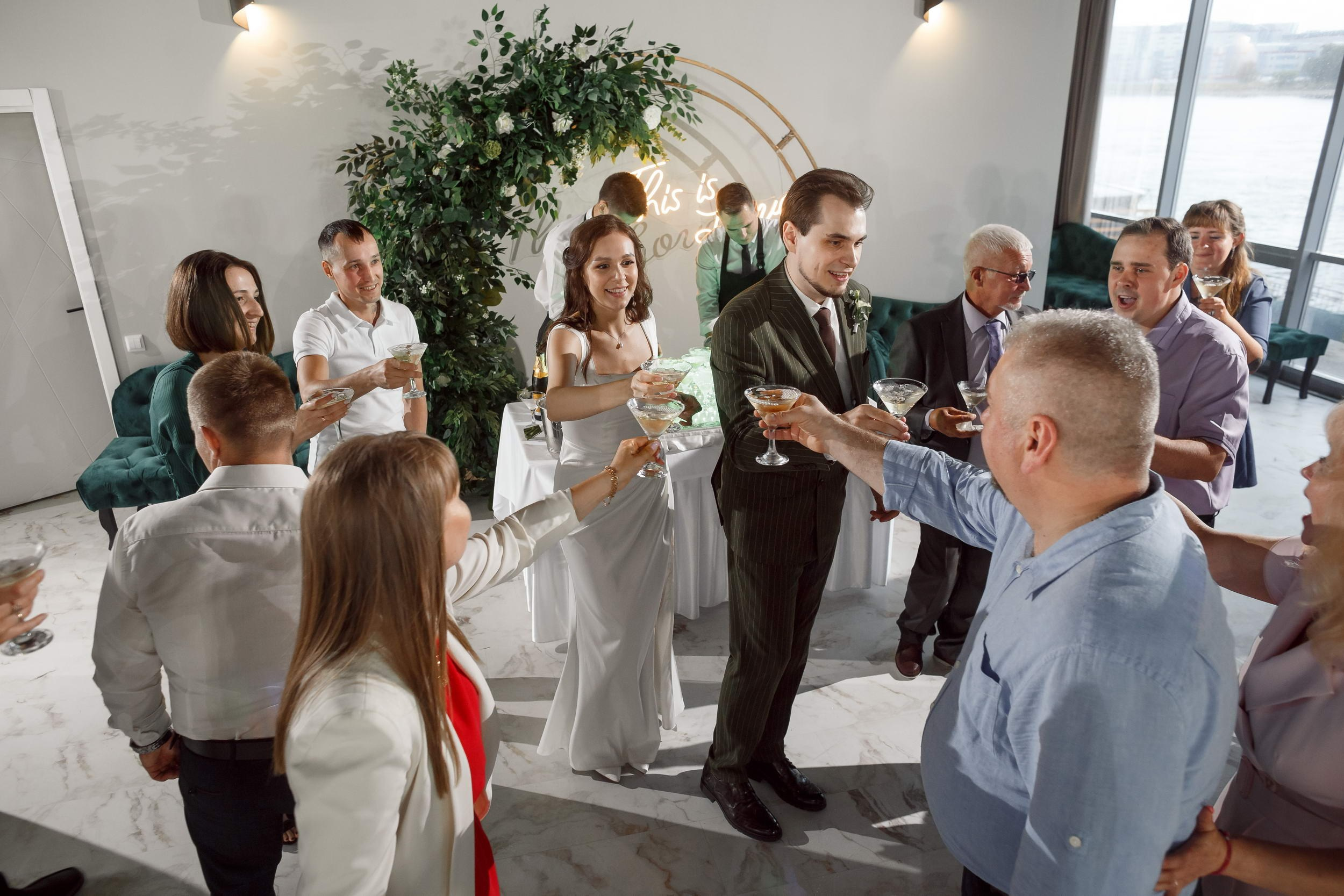 Свадебная фотосессия в Санкт-Петербурге. Свадебный фотограф Игорь Брундасов 8PHOTO на свадьбу венчание загс СПб